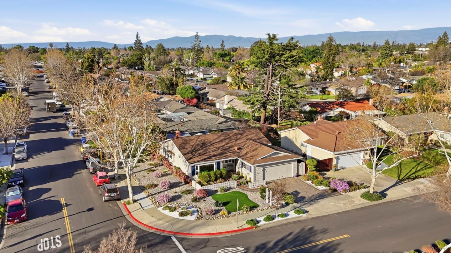 1375 Colleen Way