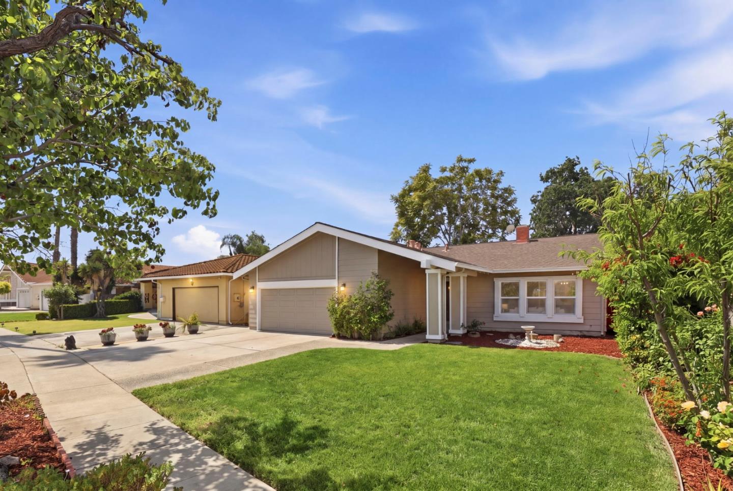 1177 Sandstone Lane