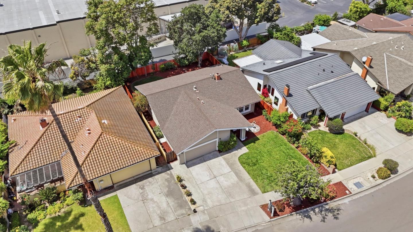 1177 Sandstone Lane