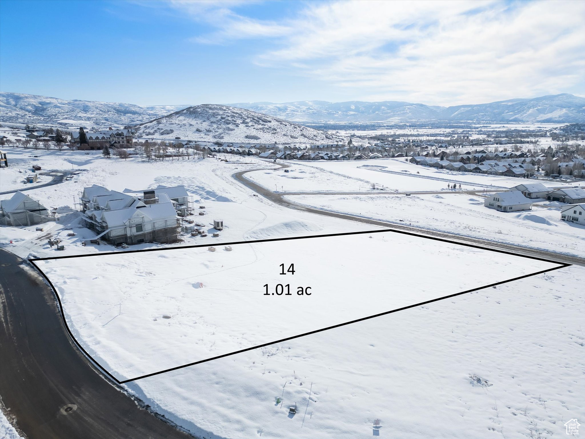1652 N CAMBRIDGE DR Unit: 14
