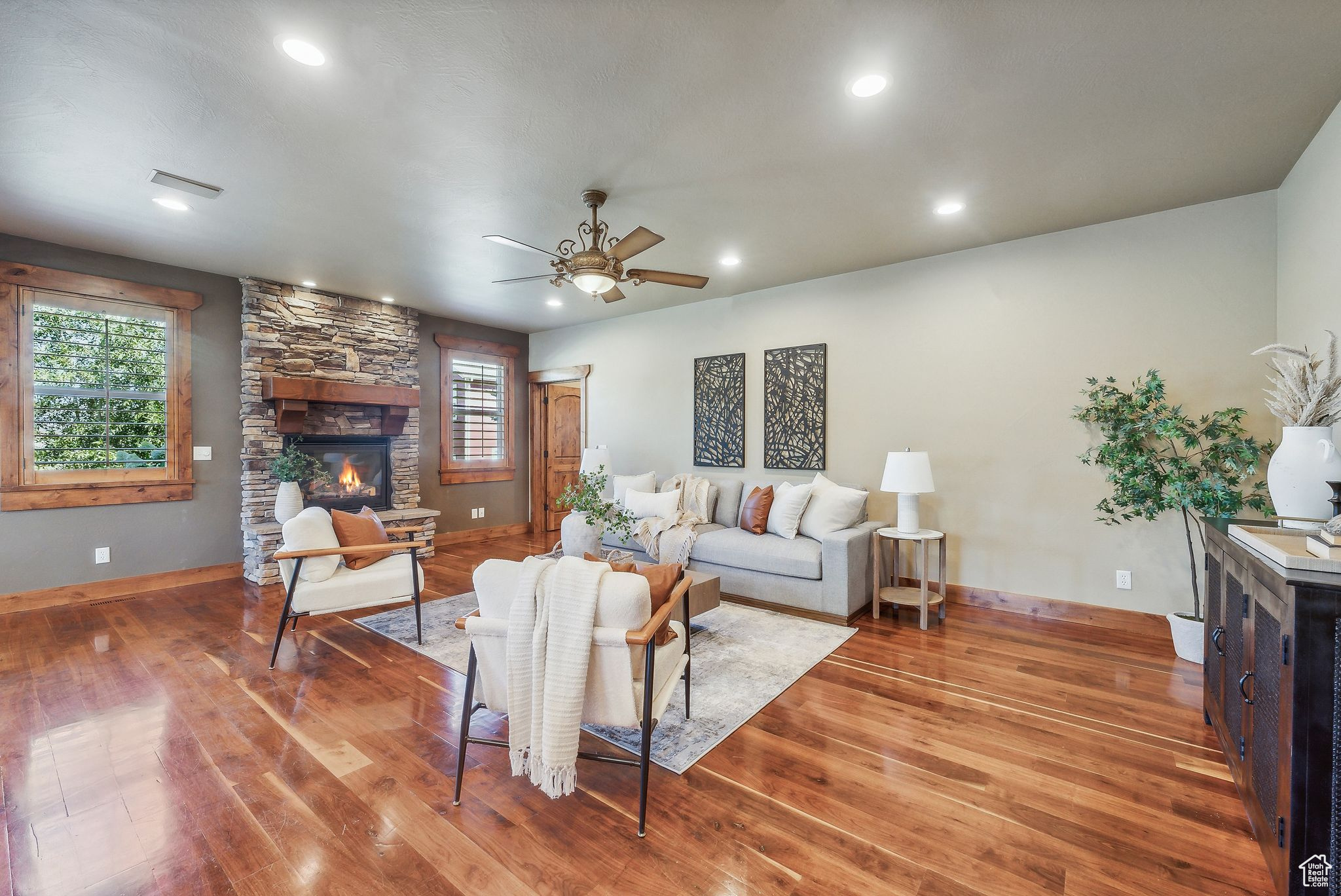 1176 N SPRINGER VIEW DR