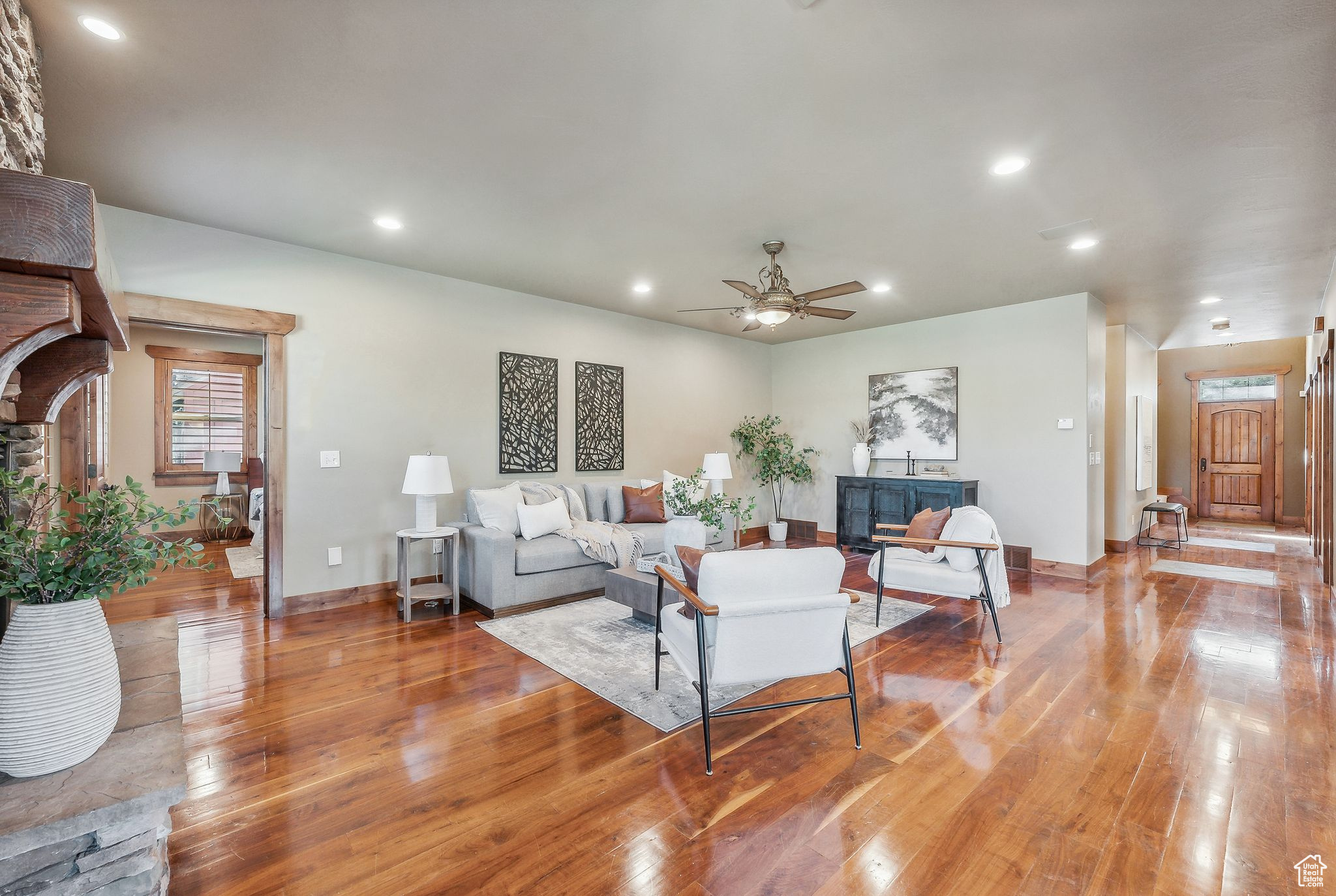 1176 N SPRINGER VIEW DR