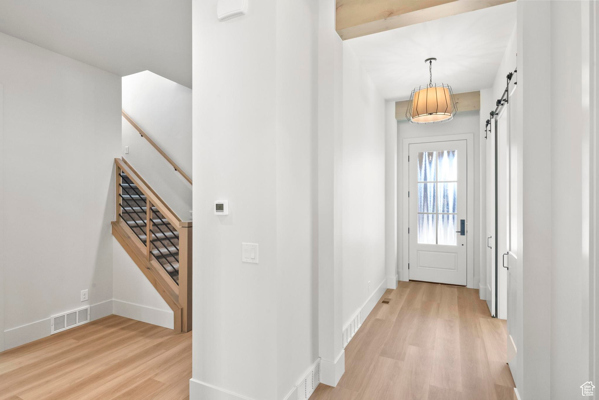 221 E ROCKWELL WAY