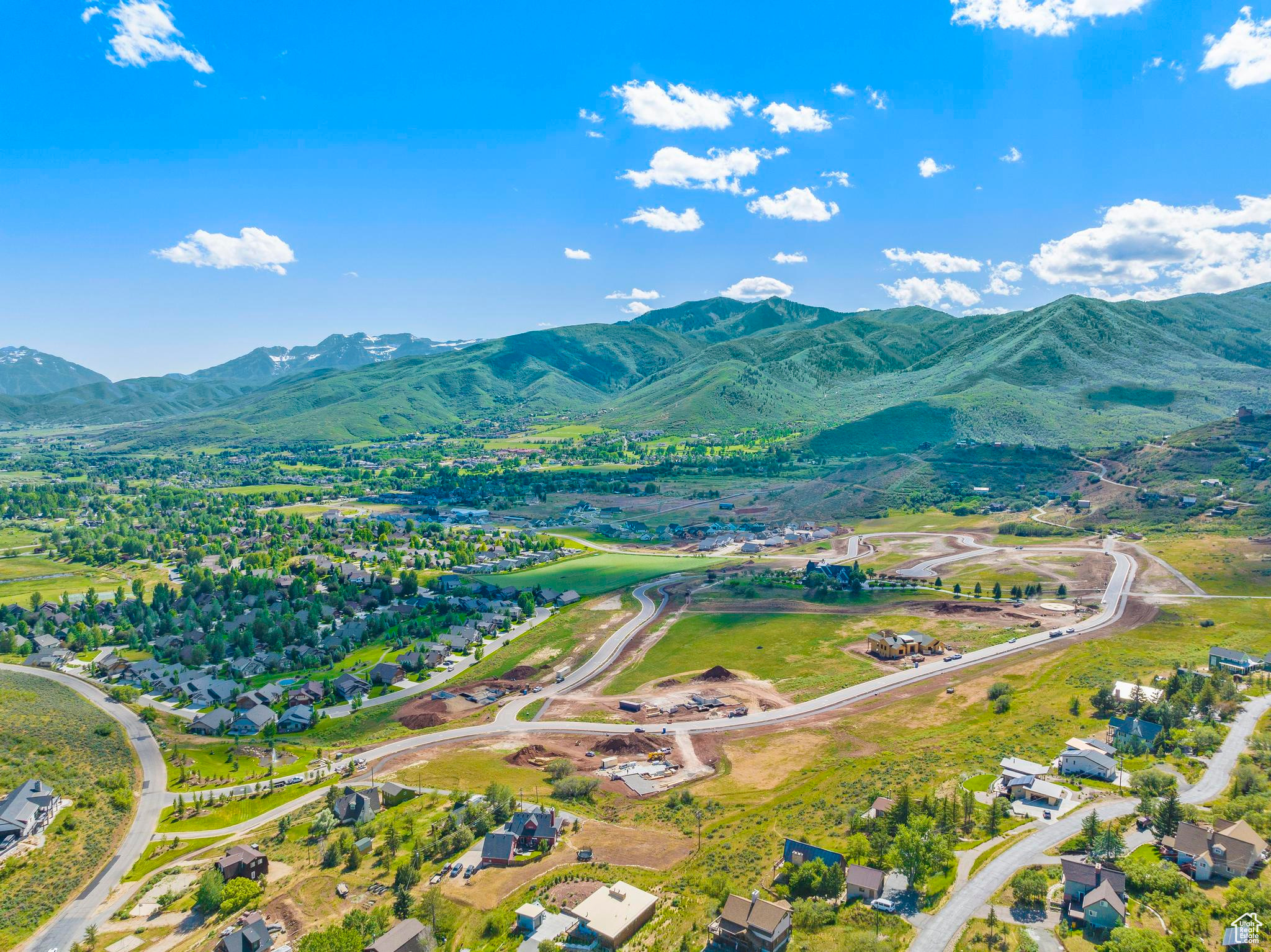 73 E ALTAMONT DR Unit: 34