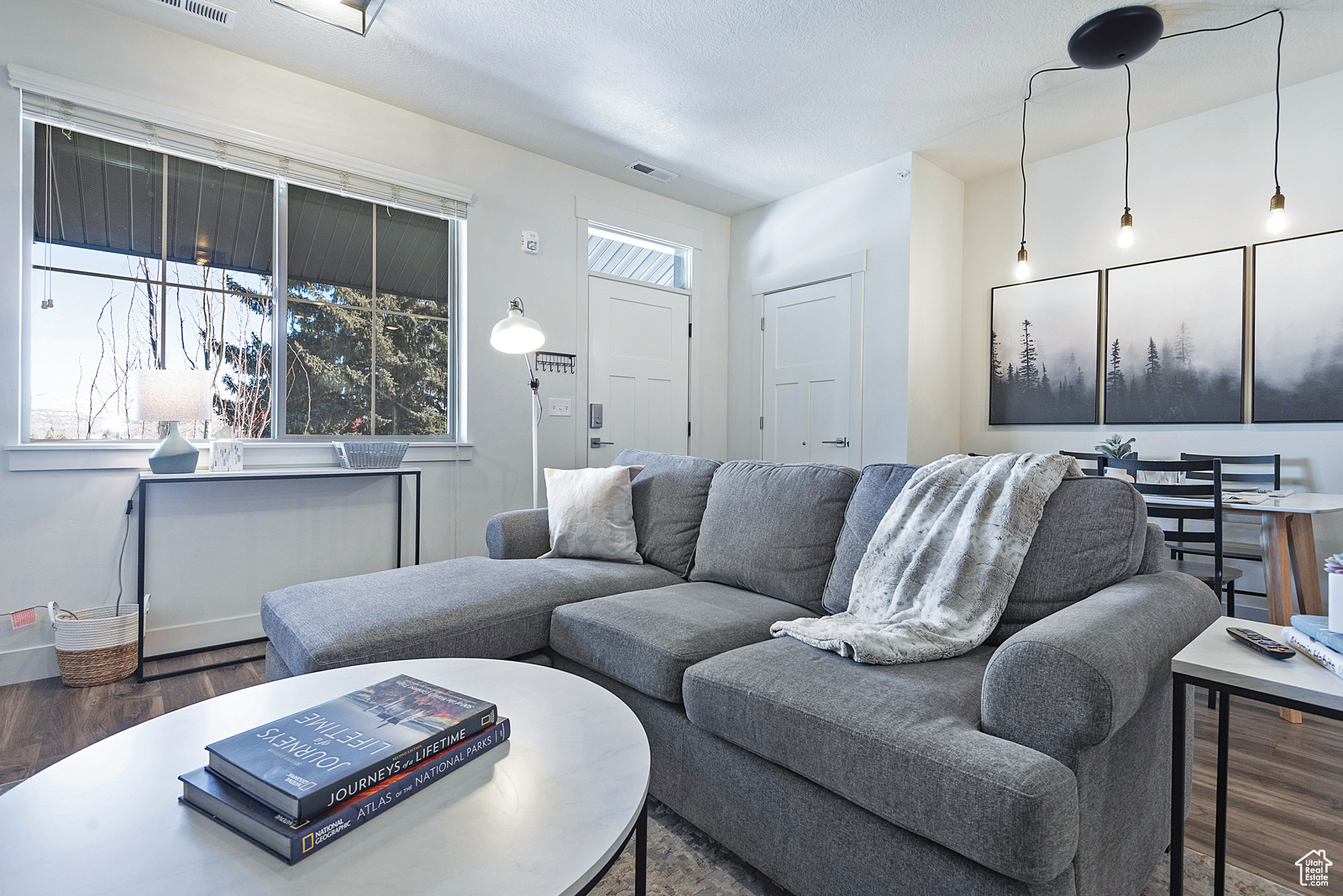 695 E MAIN ST #R-201