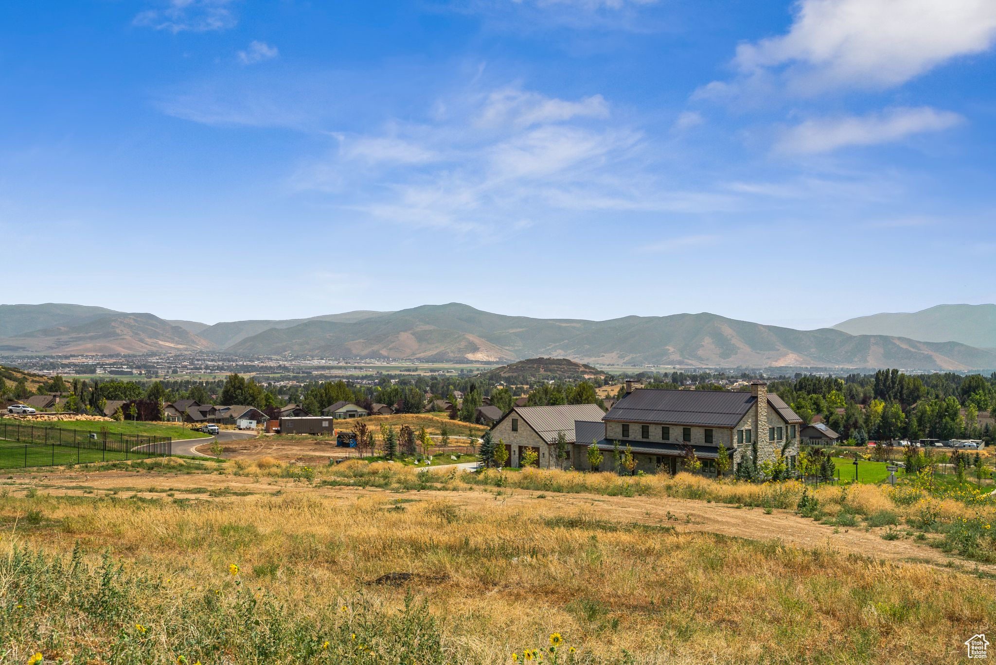 135 W CAMBRIDGE CT Unit: 17