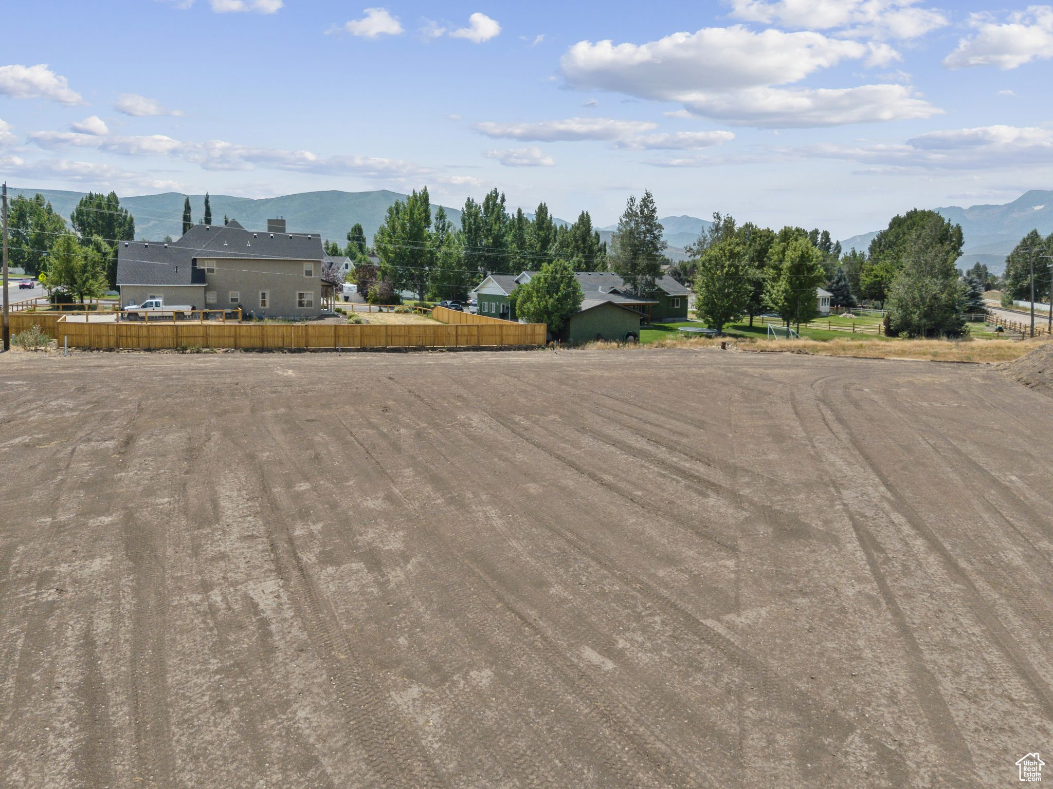 792 S SCHOOL HOUSE WAY Unit: 3