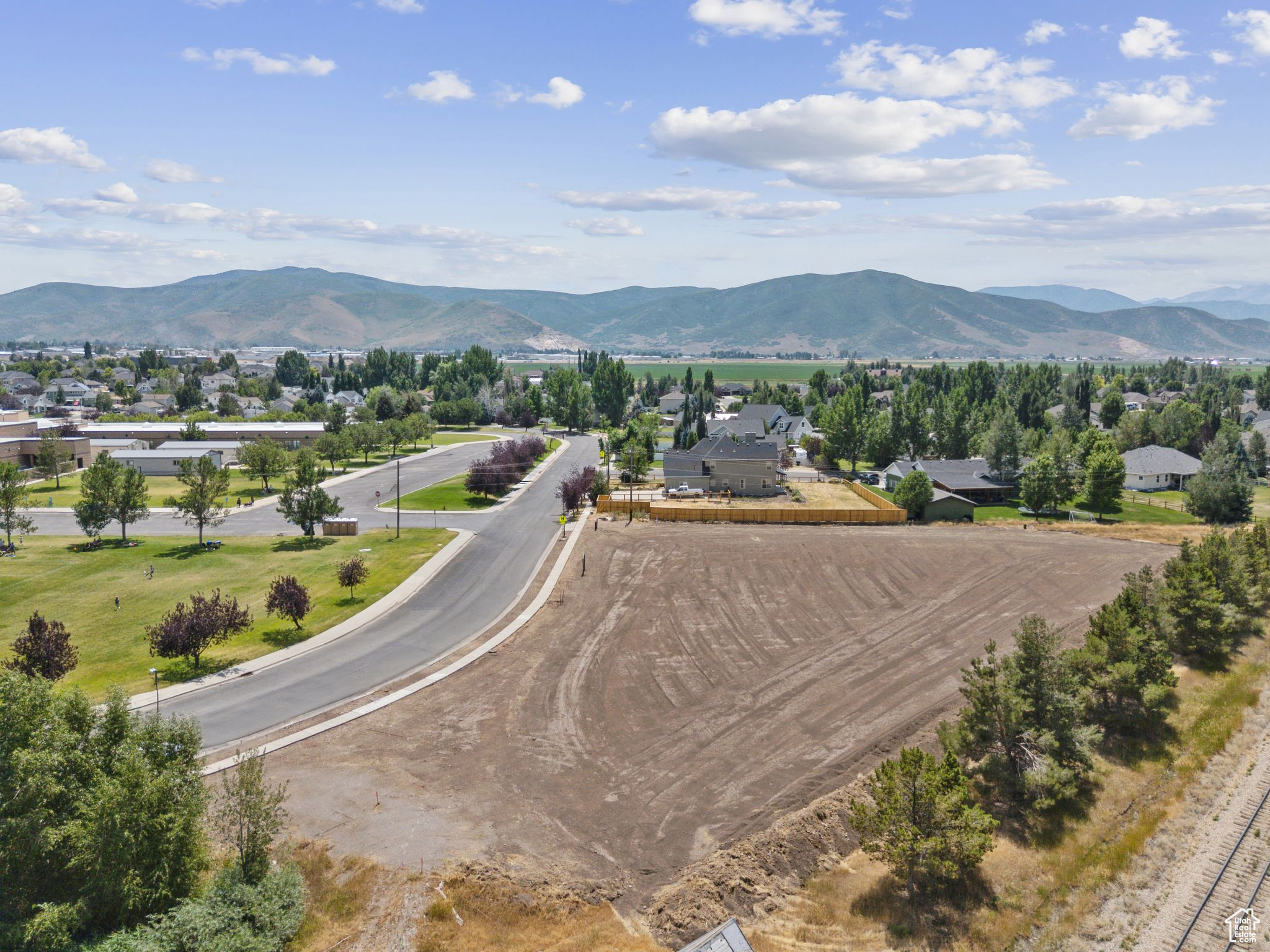 792 S SCHOOL HOUSE WAY Unit: 3