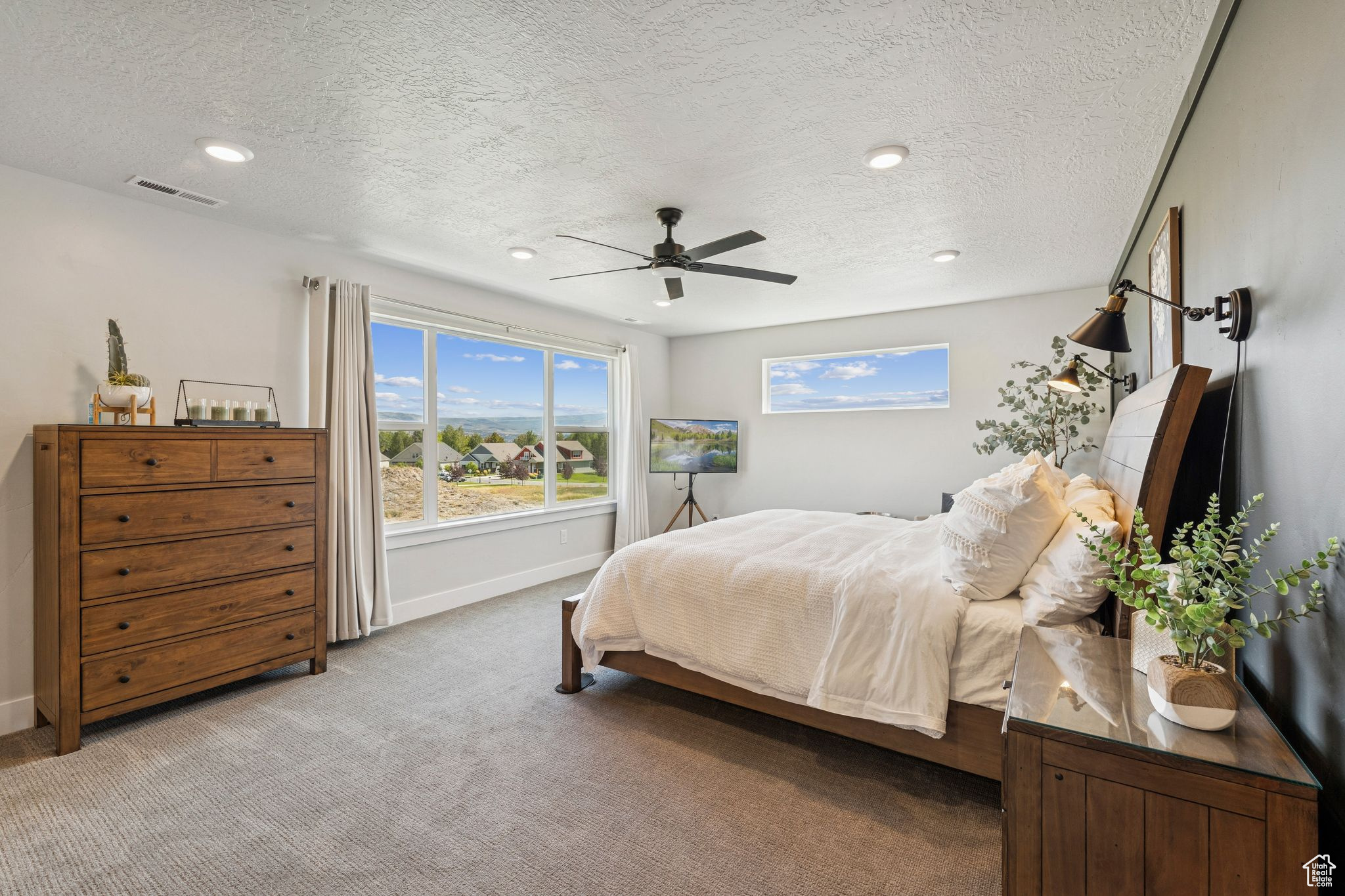 1128 N SPRINGER VIEW LOOP
