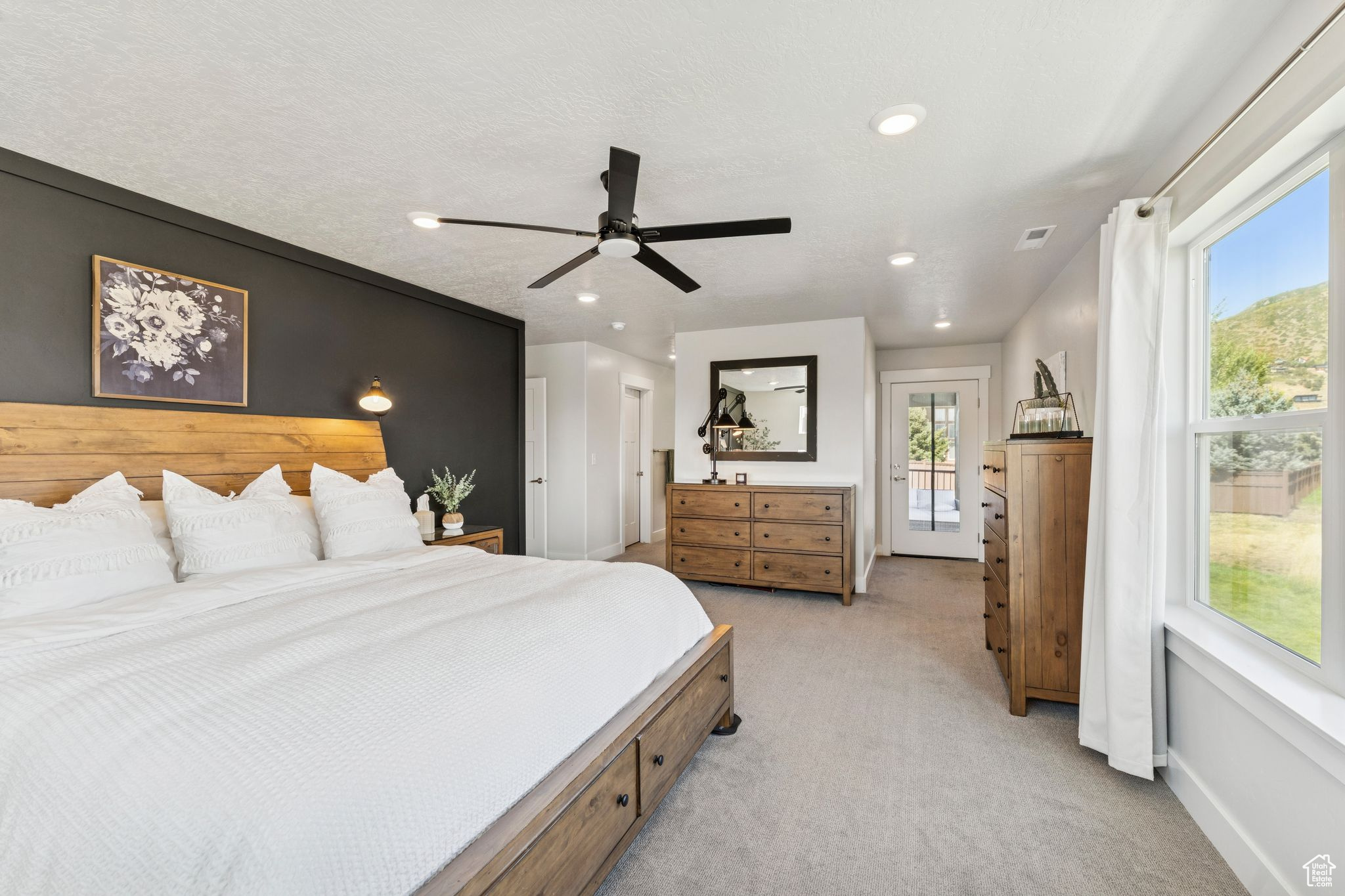 1128 N SPRINGER VIEW LOOP
