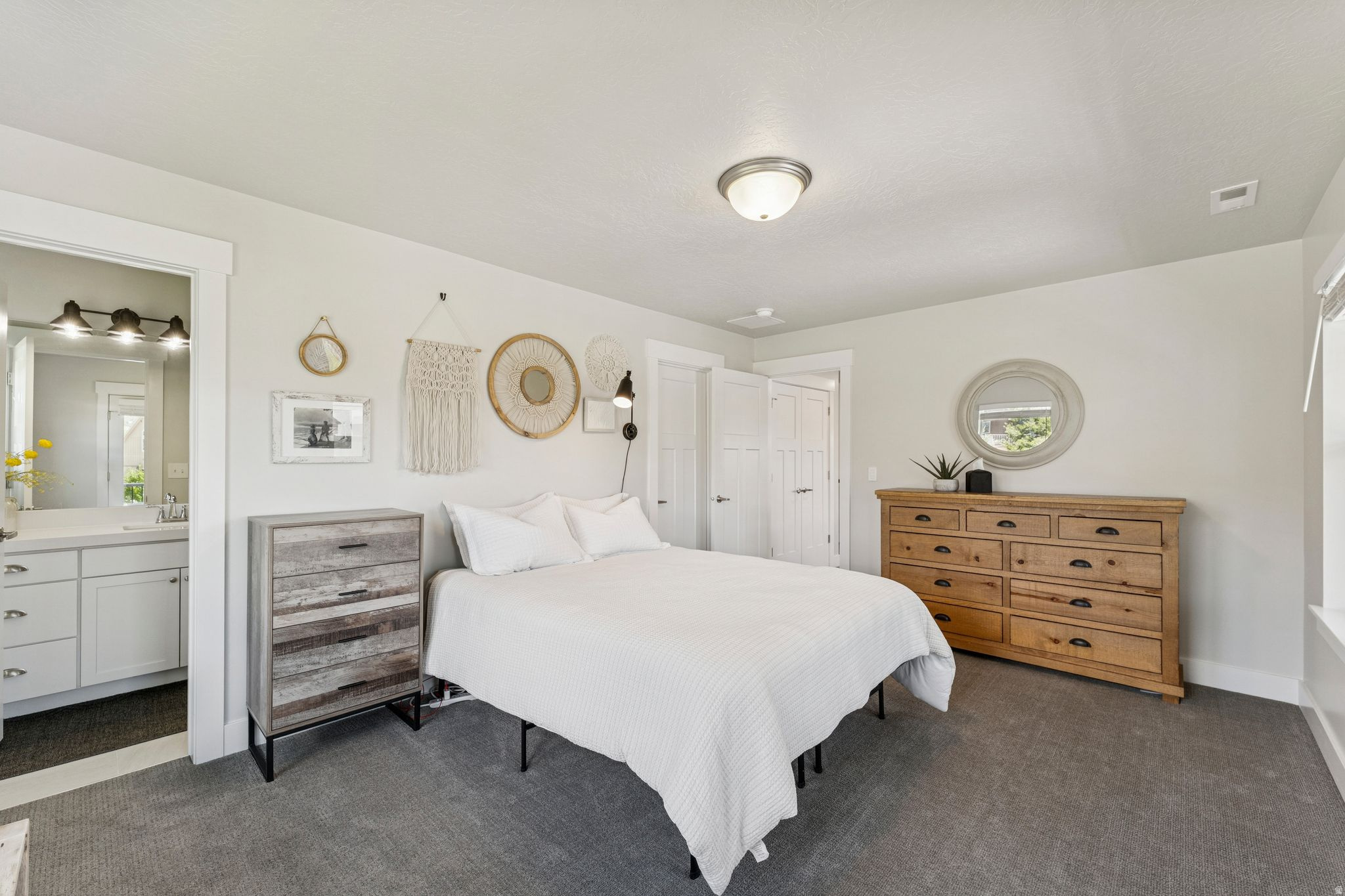 1128 N SPRINGER VIEW LOOP