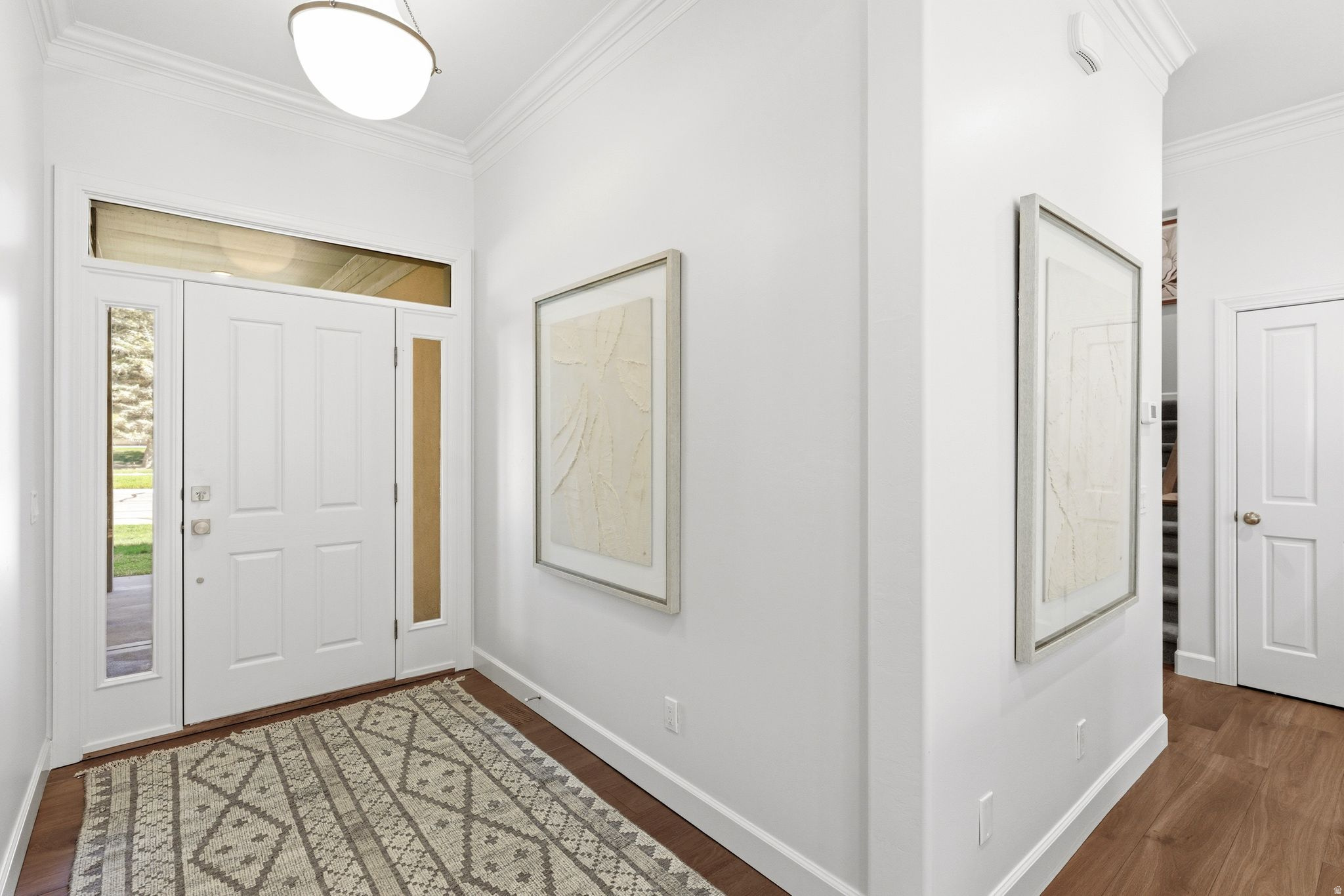 33 W VILLAGE CIR #23