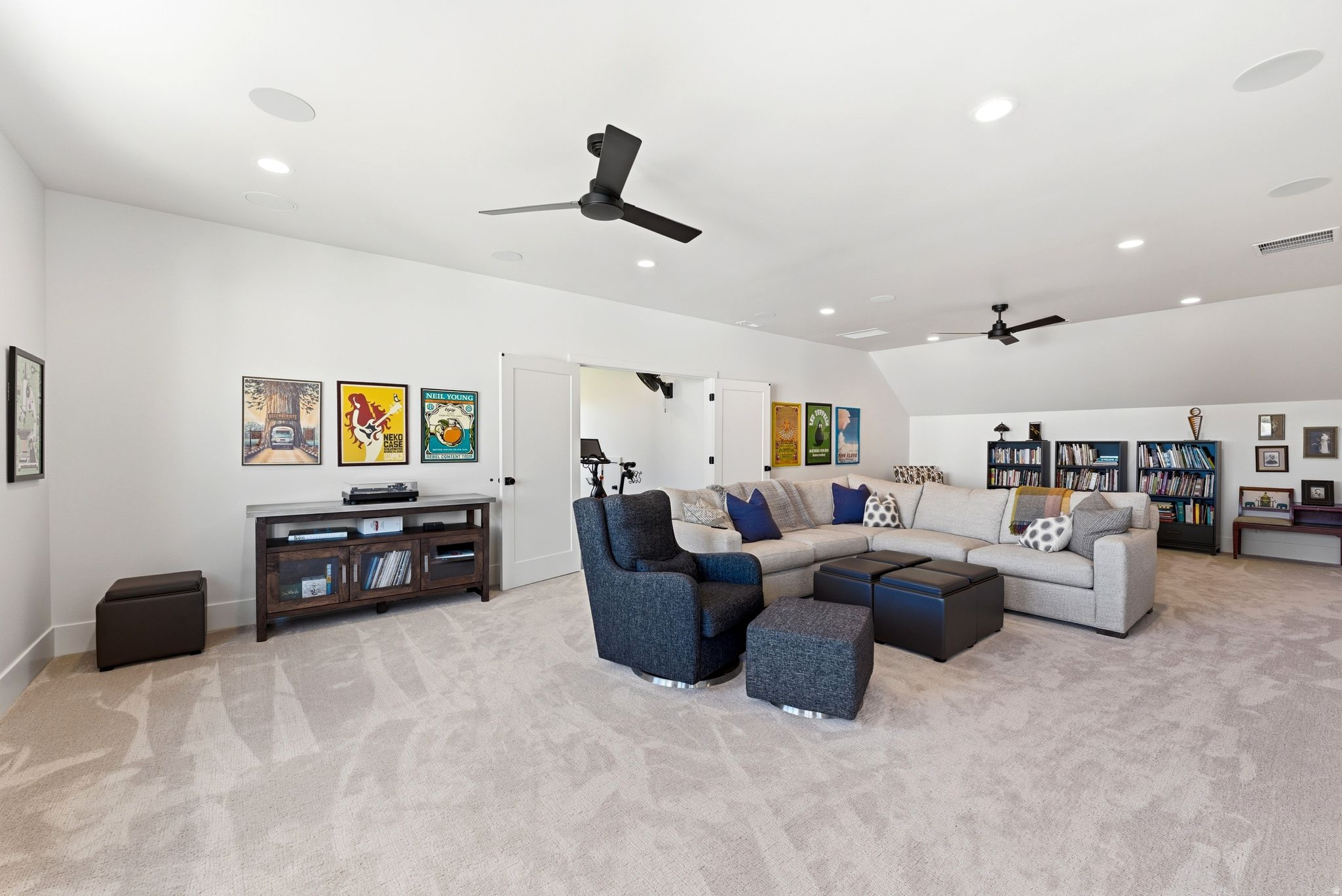 336 N FARMHOUSE LN