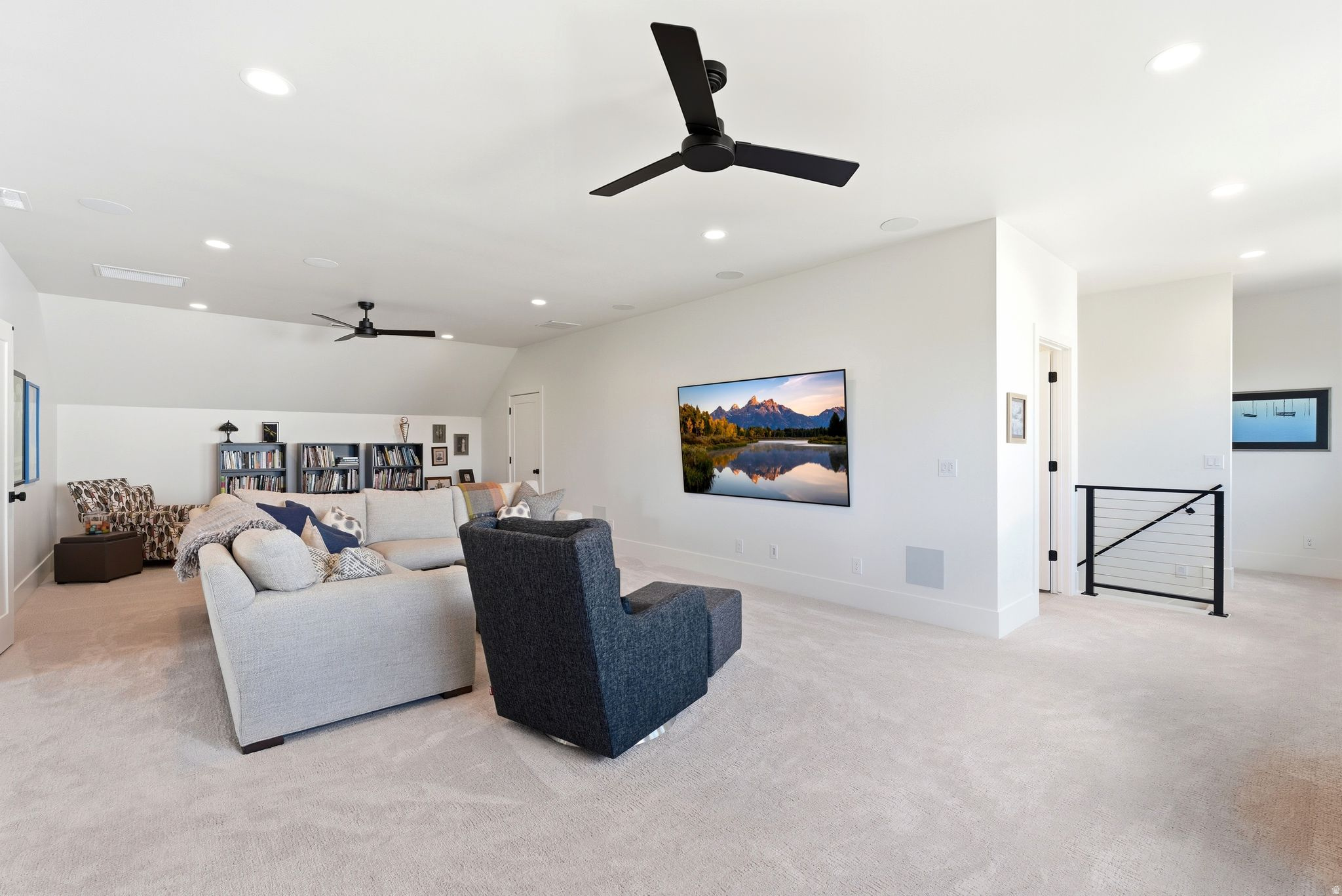 336 N FARMHOUSE LN
