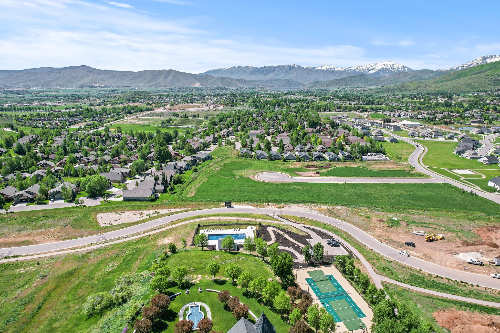107 E HAMPTON DR Unit: 48