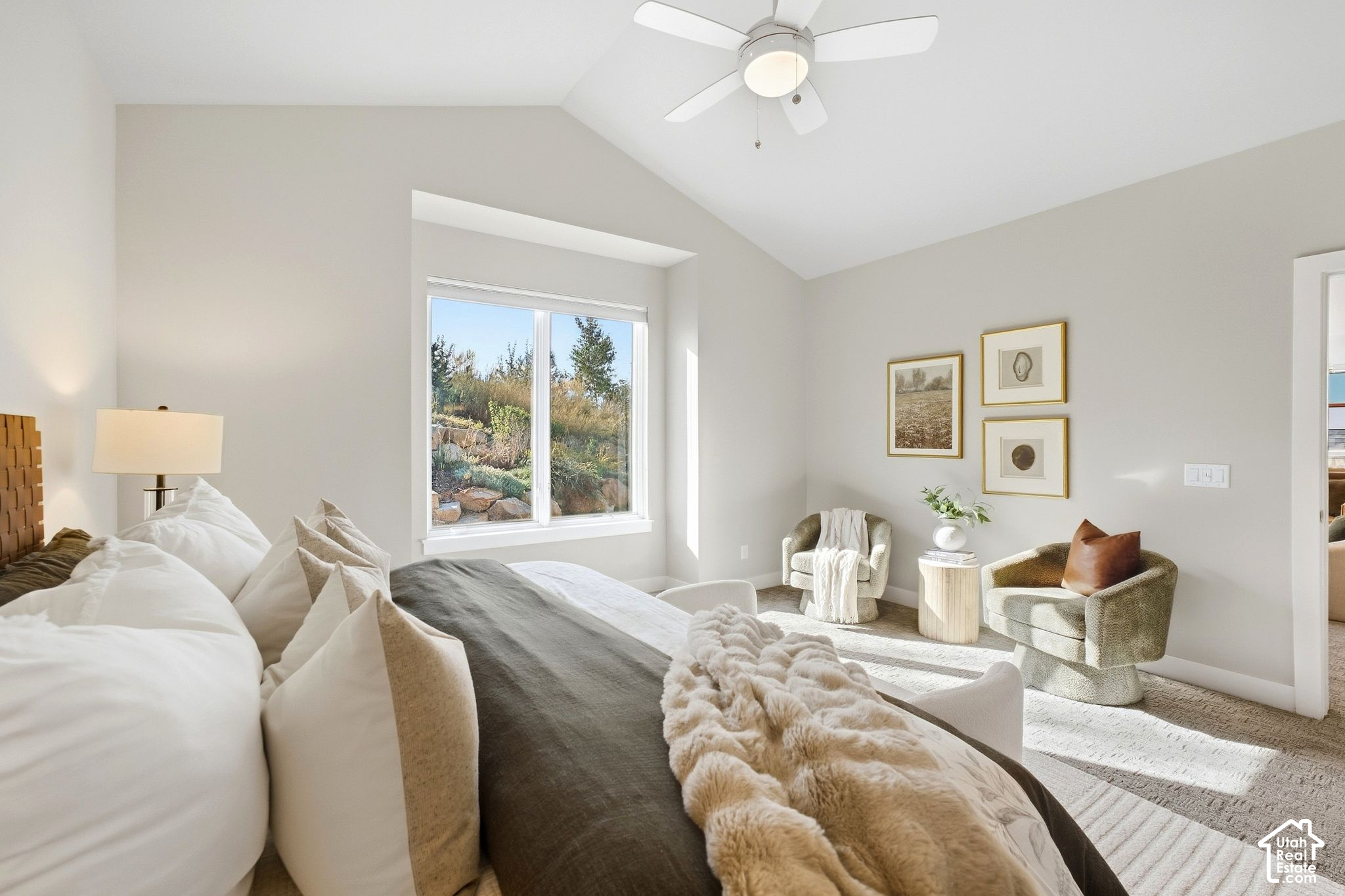 1426 N MONTCHAPEL LN
