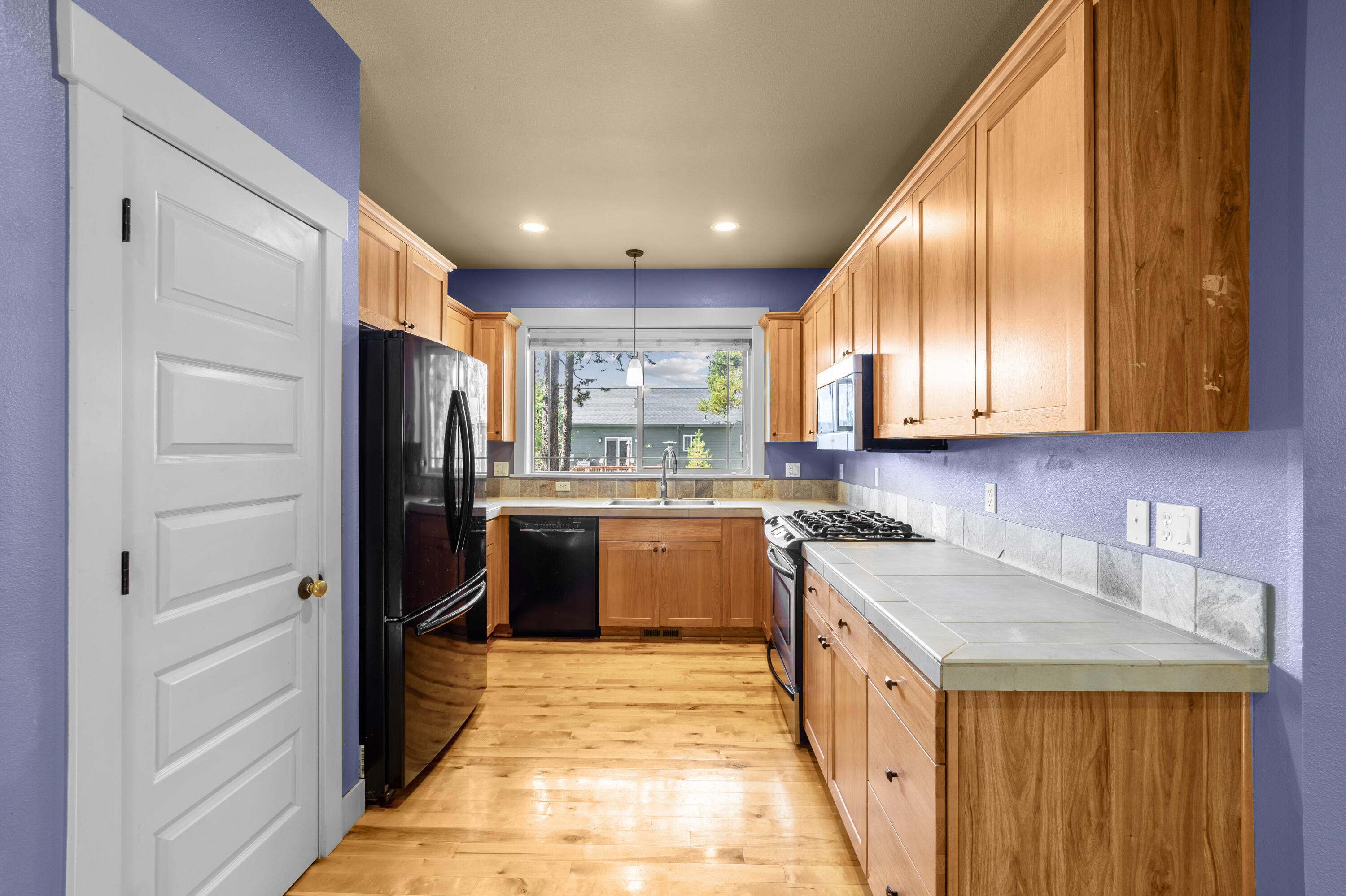 16591 Daisy Place