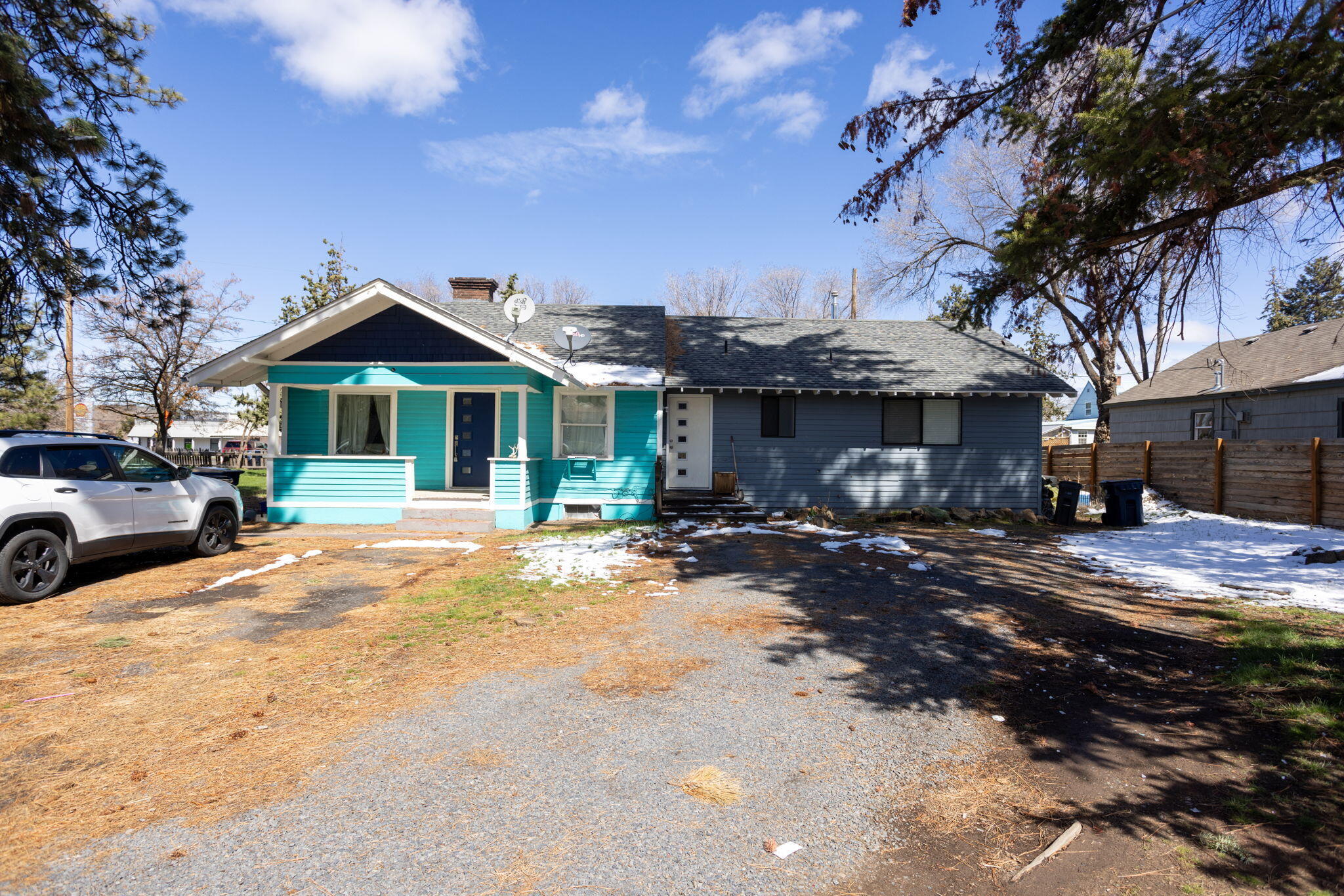 334 SE Lee Lane
