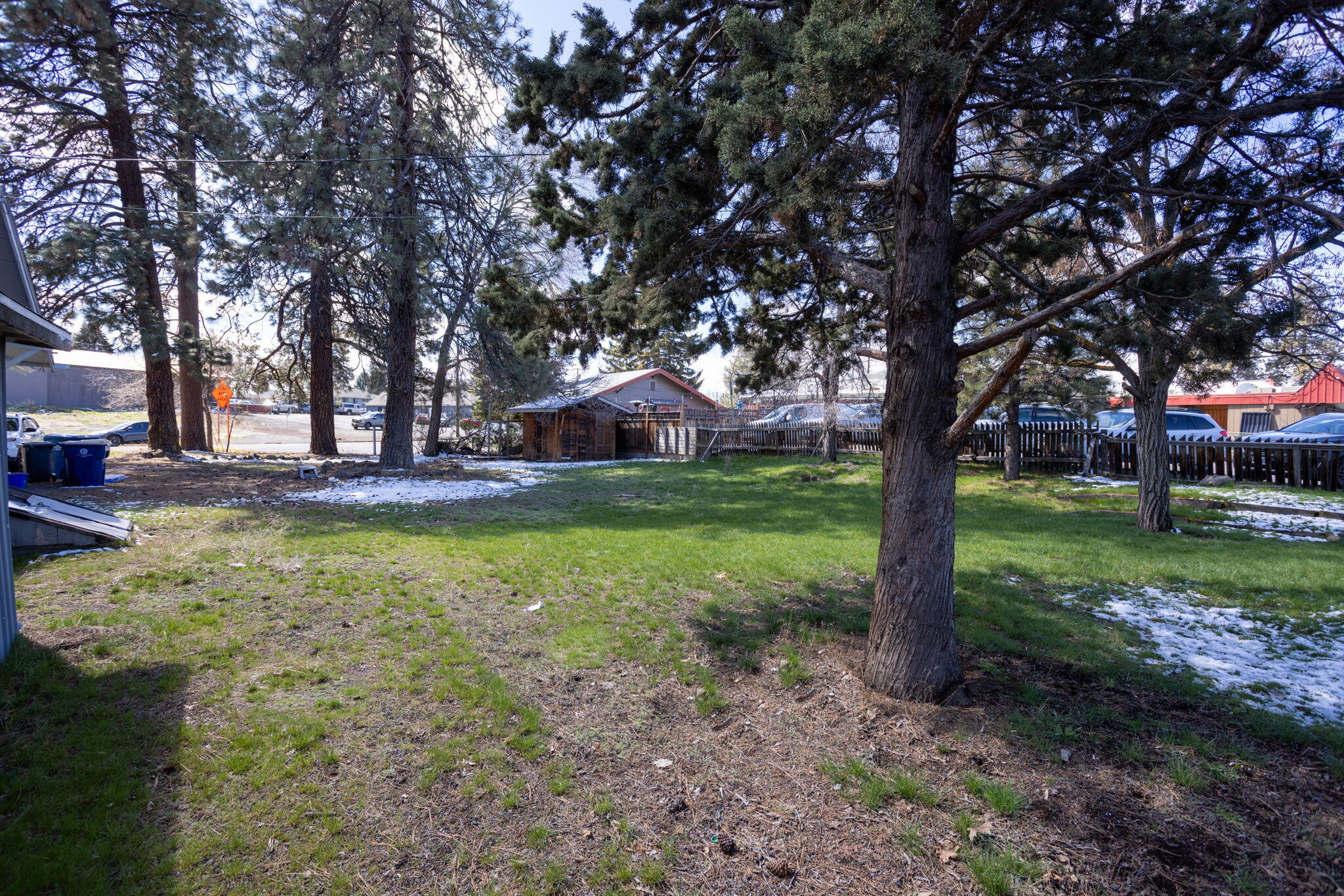 334 SE Lee Lane