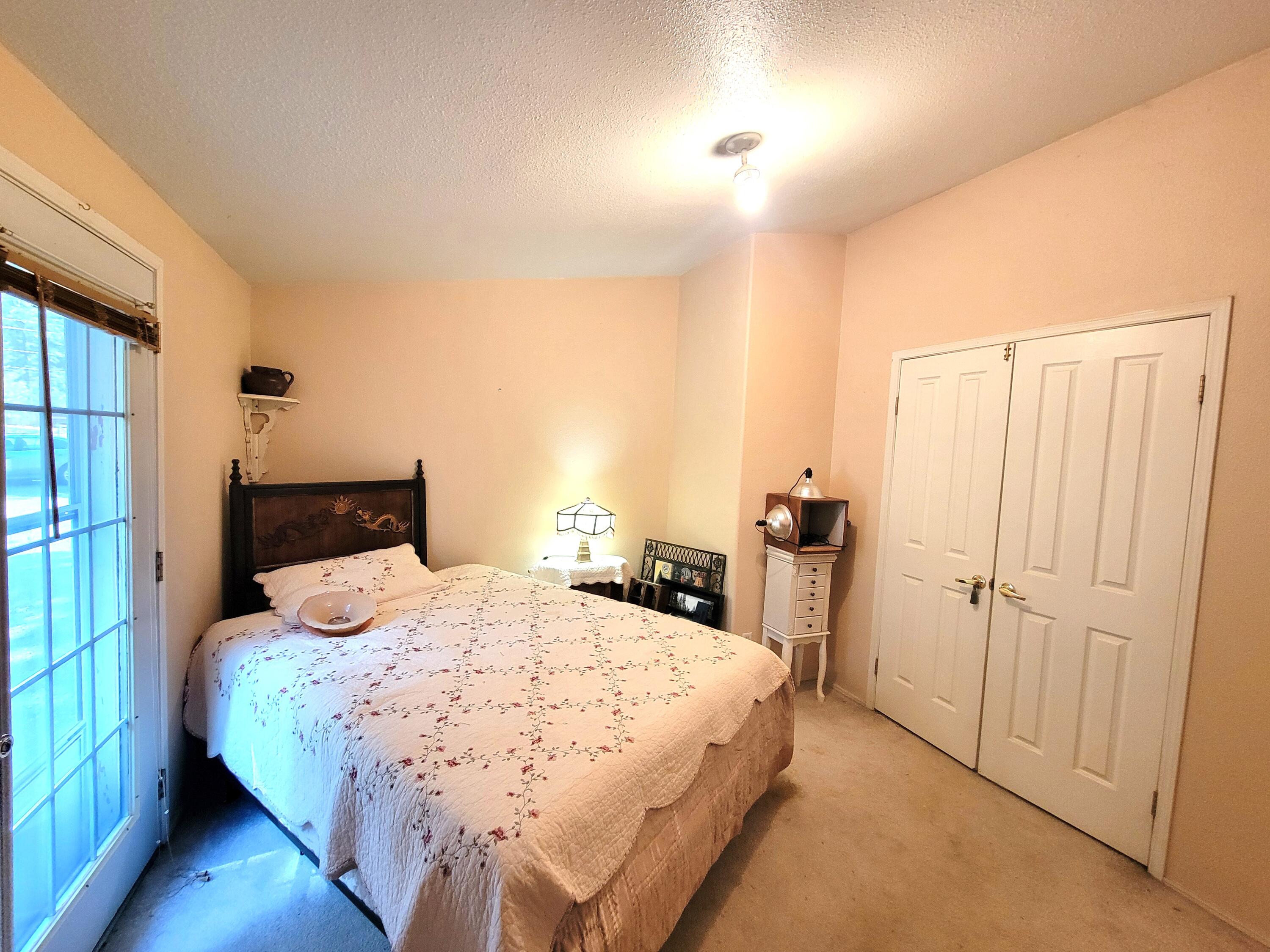 59988 Navajo Road