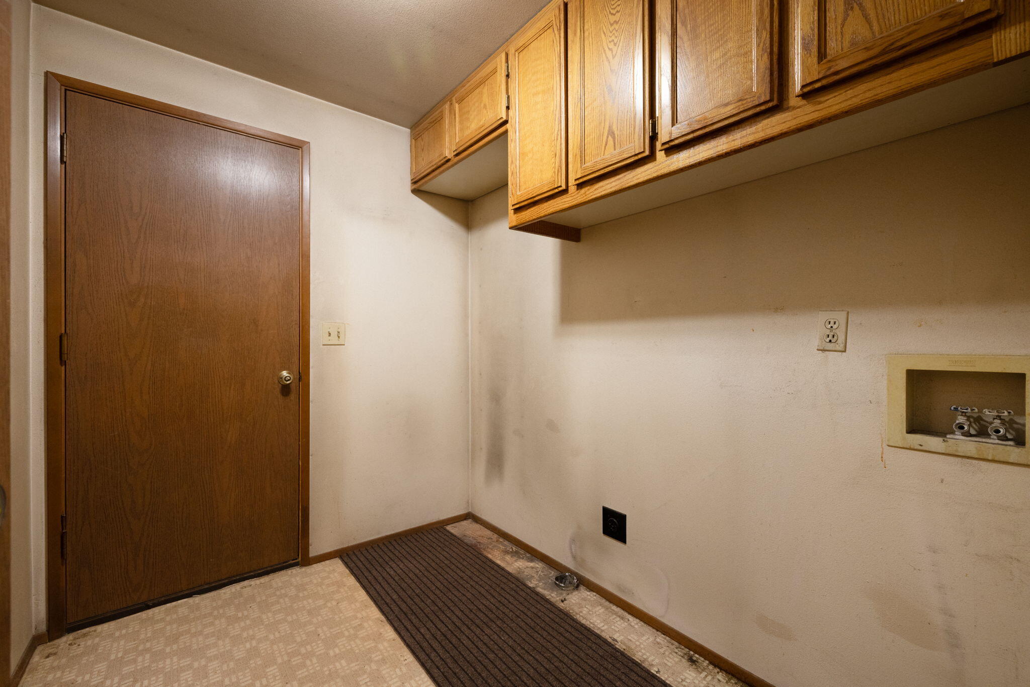 2072 NE Veronica Lane