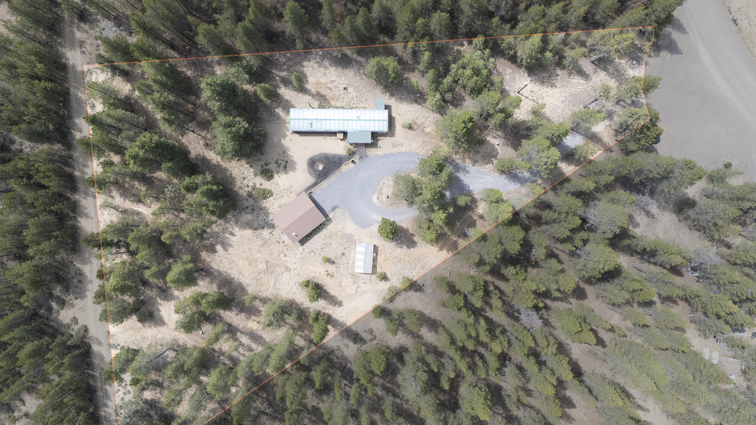 15547 Emerald Drive
