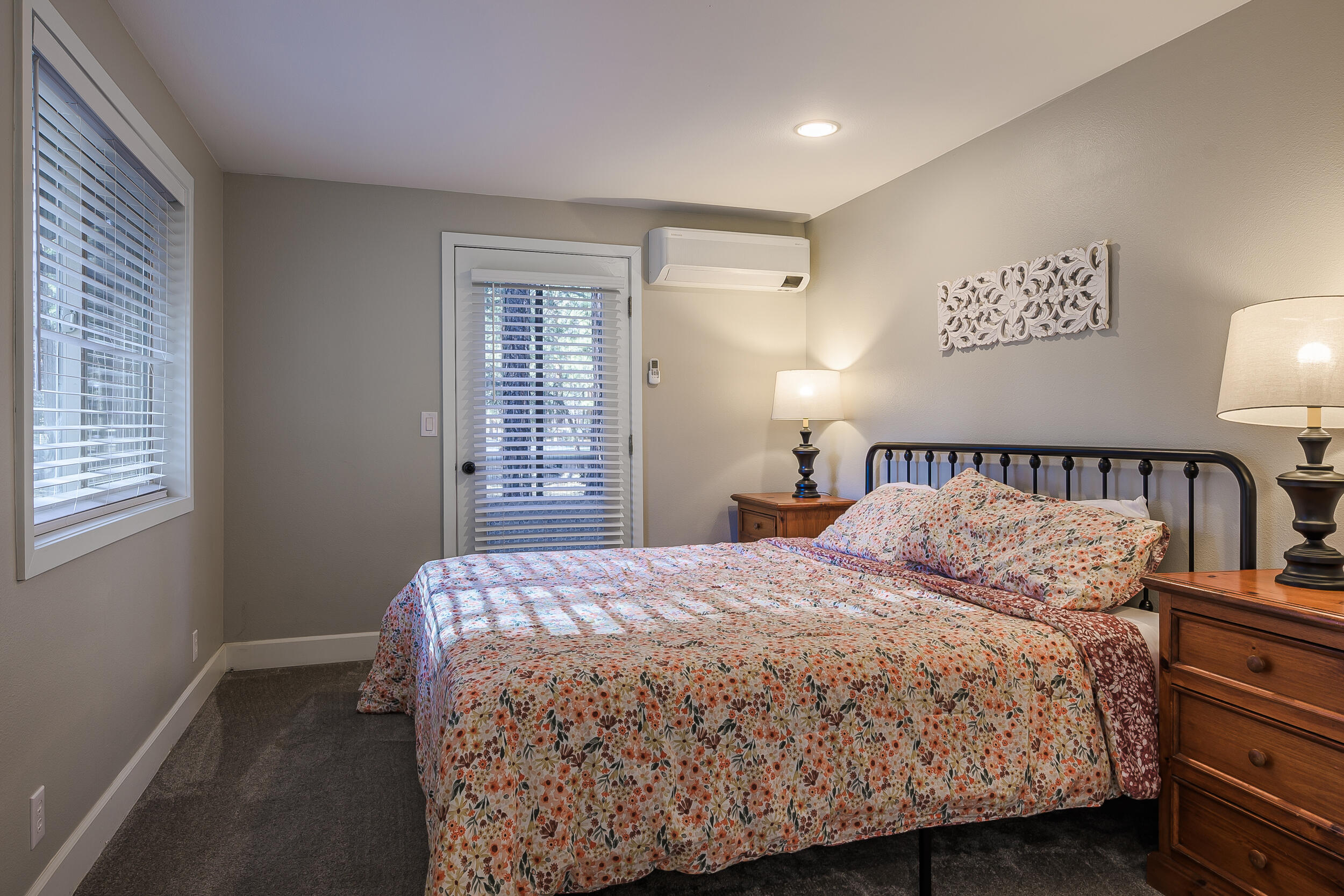 14913 Conestoga