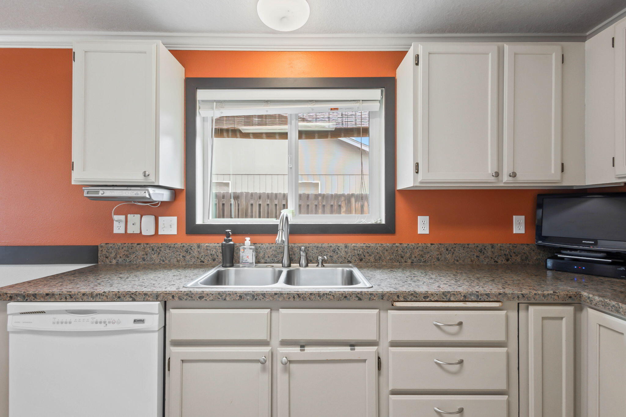3093 NE Lansing Court