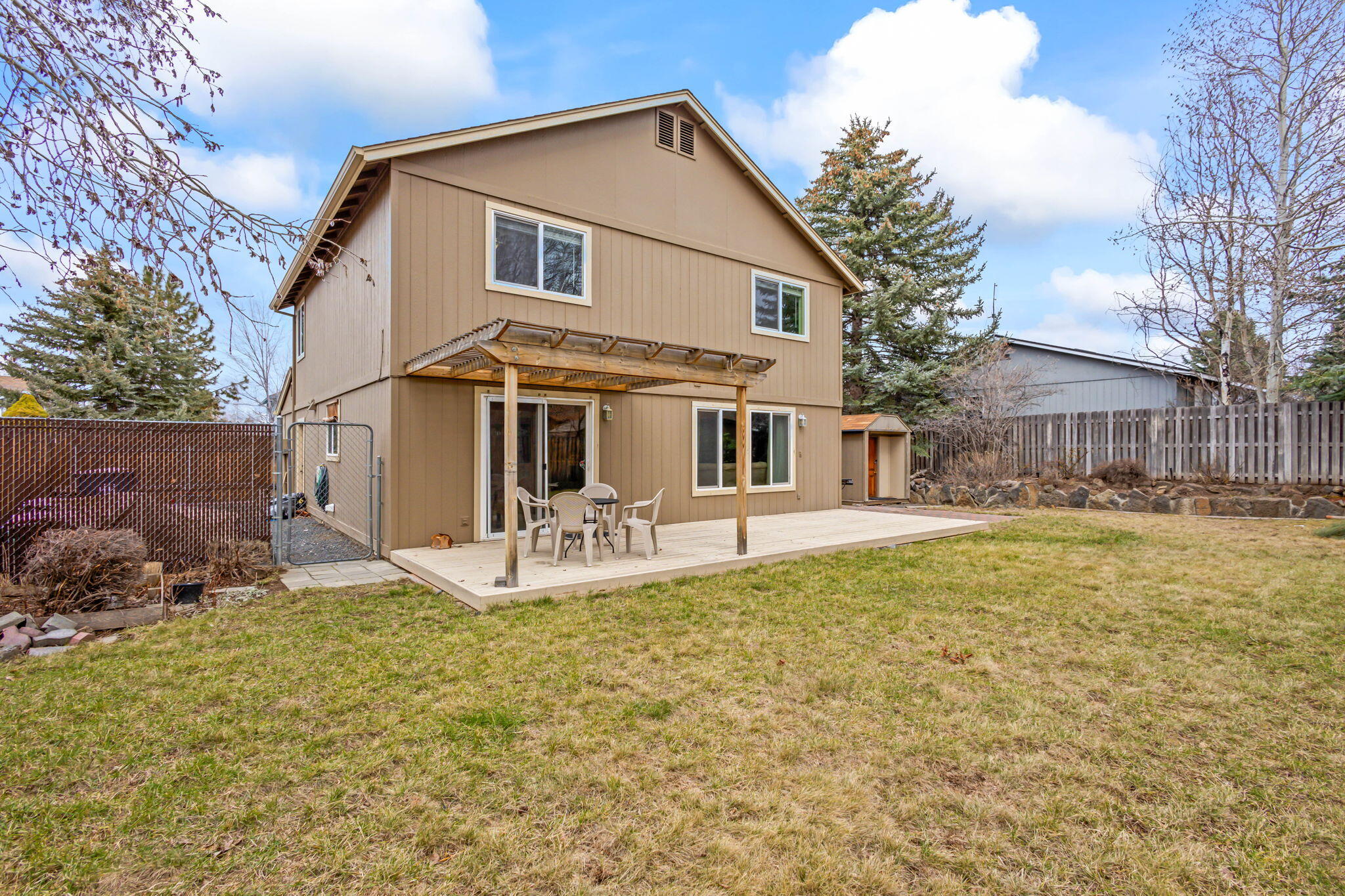 3093 NE Lansing Court