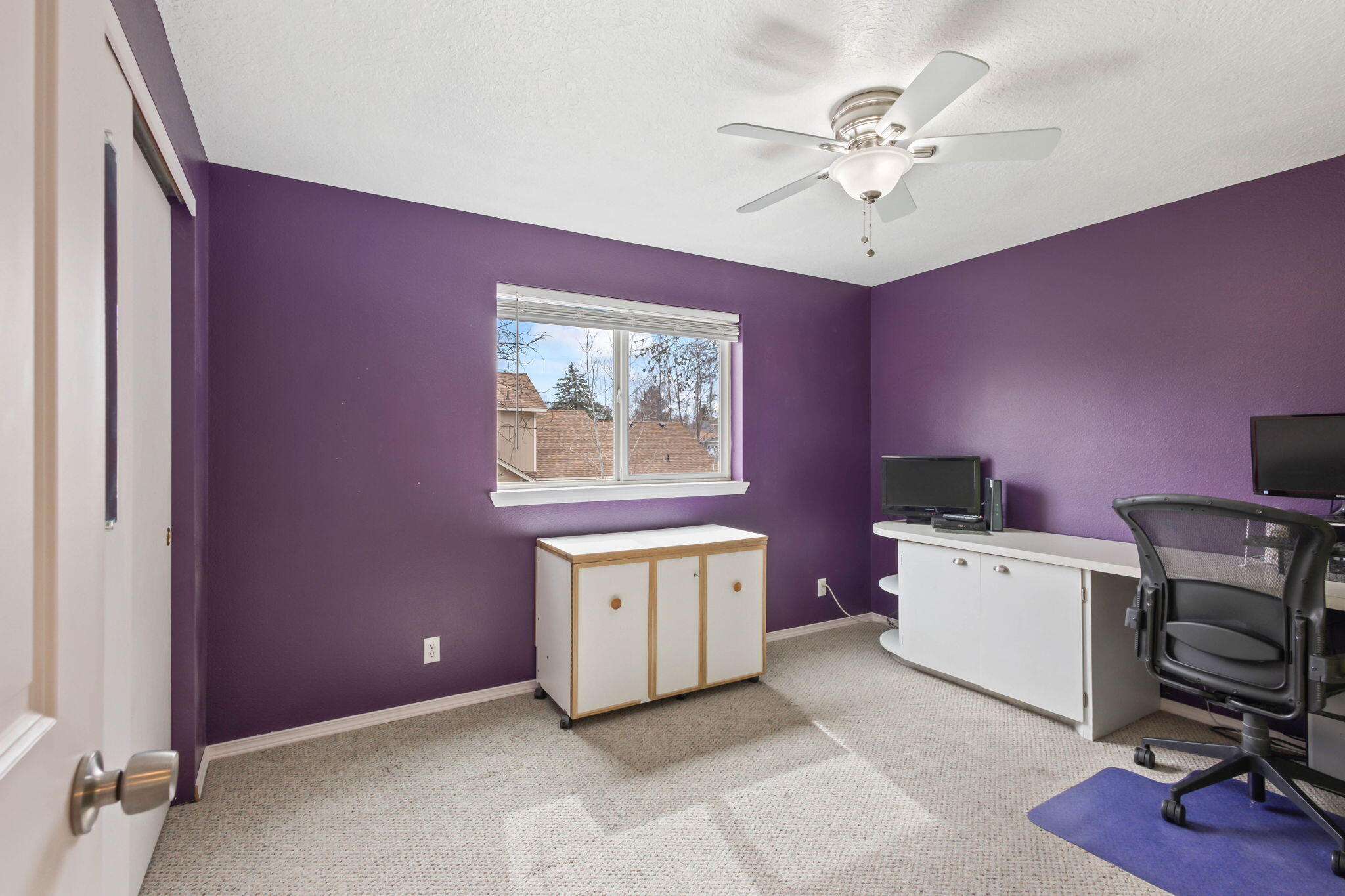 3093 NE Lansing Court