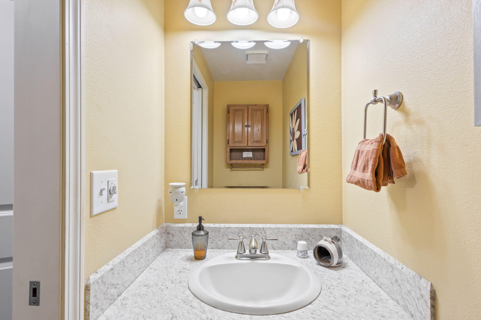 3093 NE Lansing Court