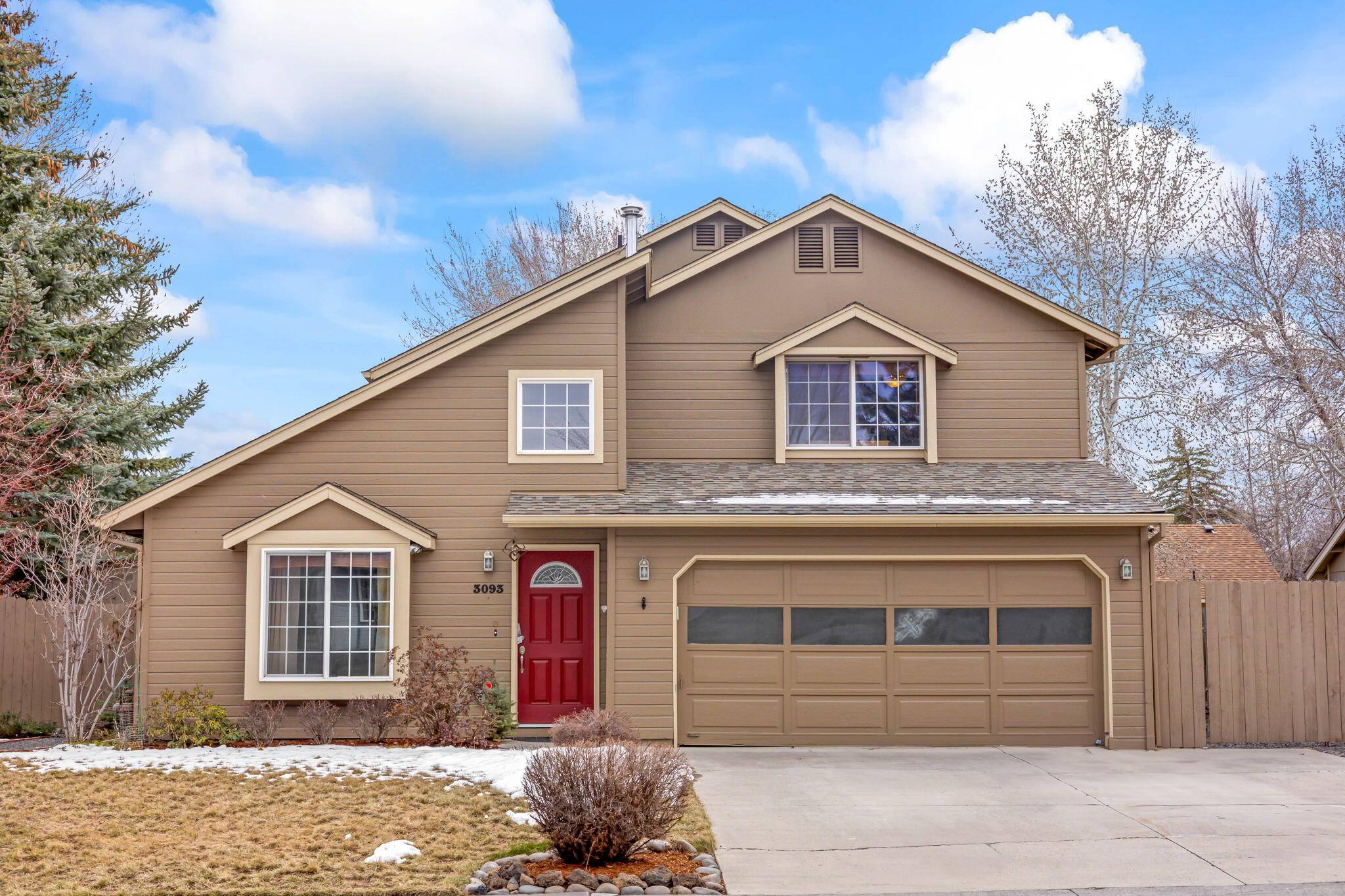 3093 NE Lansing Court