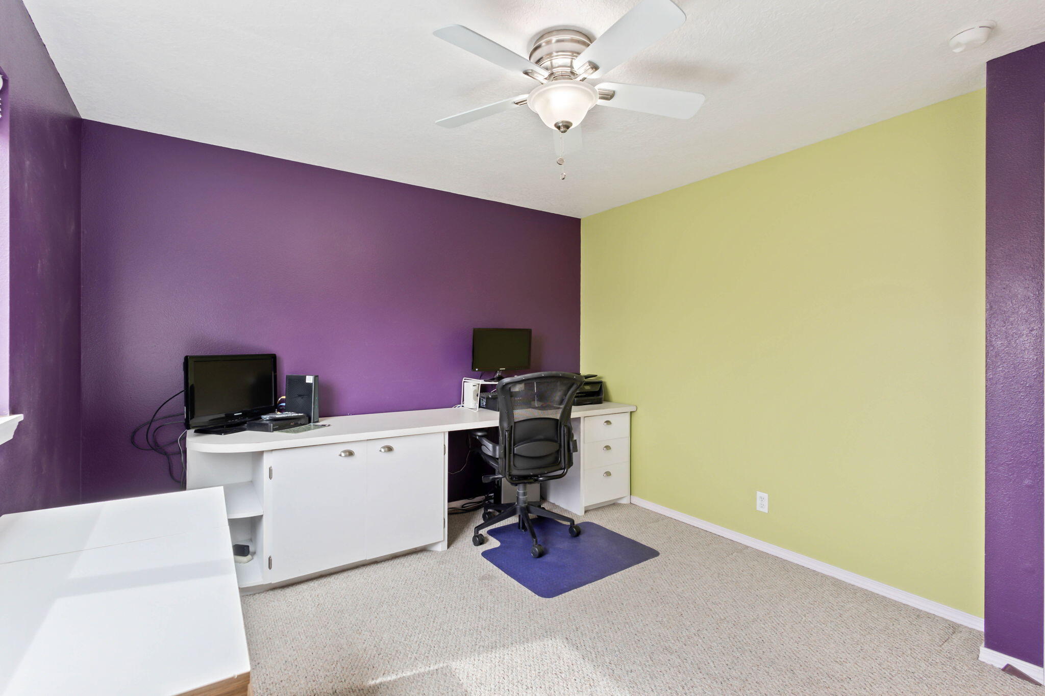 3093 NE Lansing Court