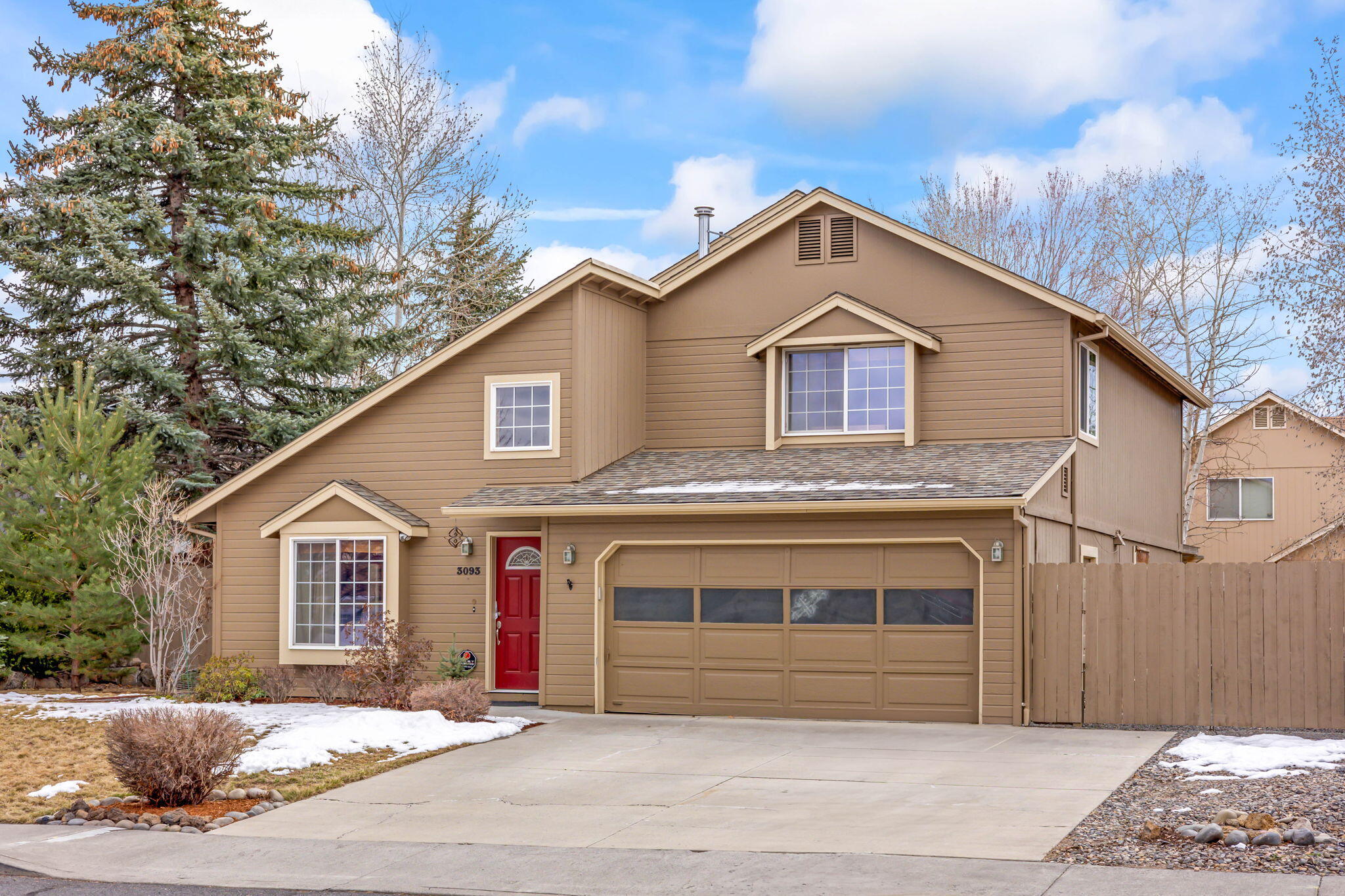 3093 NE Lansing Court