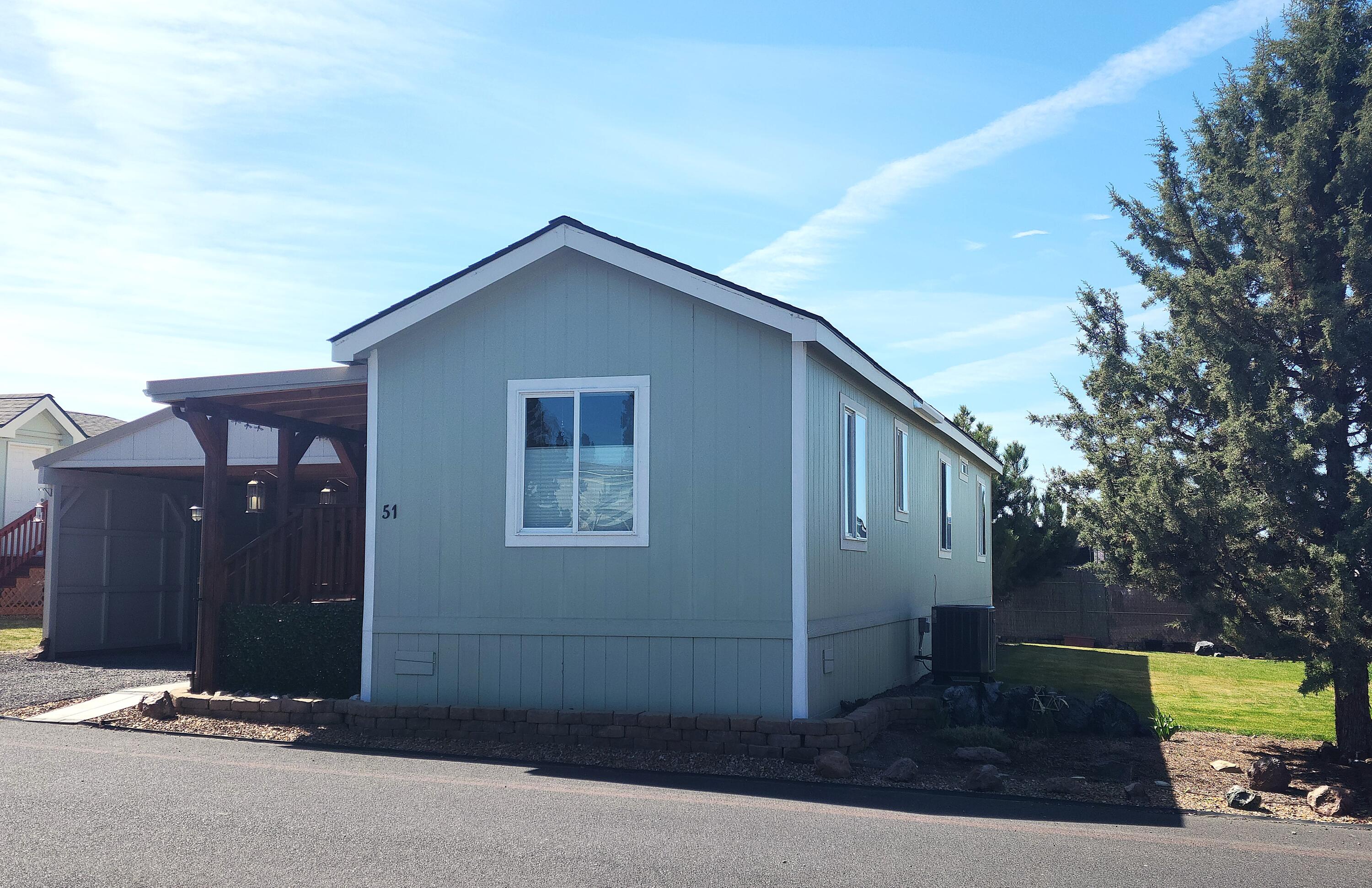 6100 S Hwy 97, 51