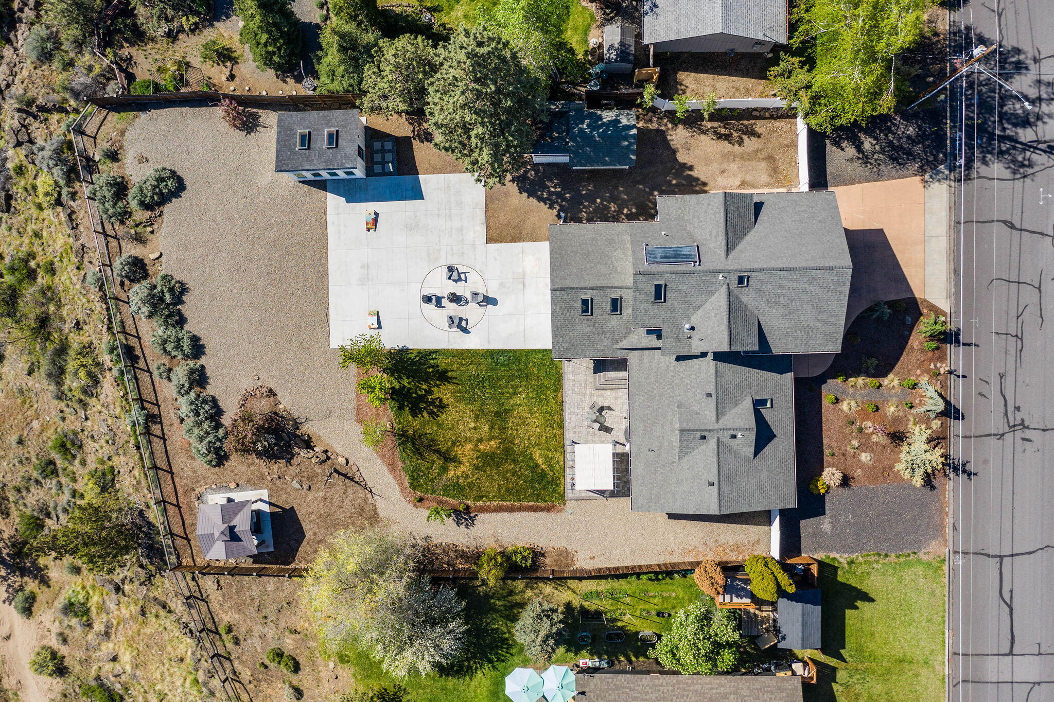 1408 NW Rimrock Drive