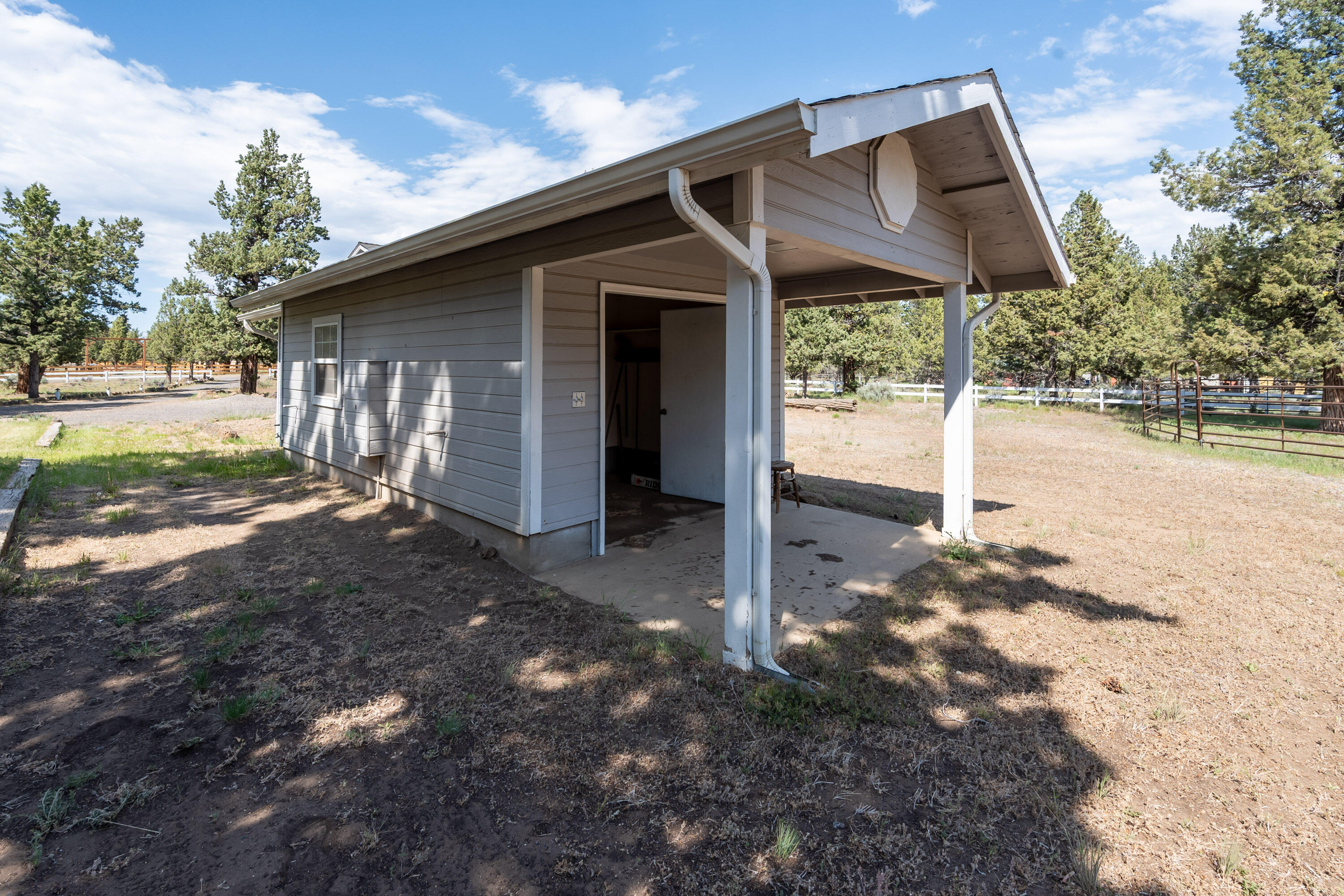 16683 Bitterbrush Lane