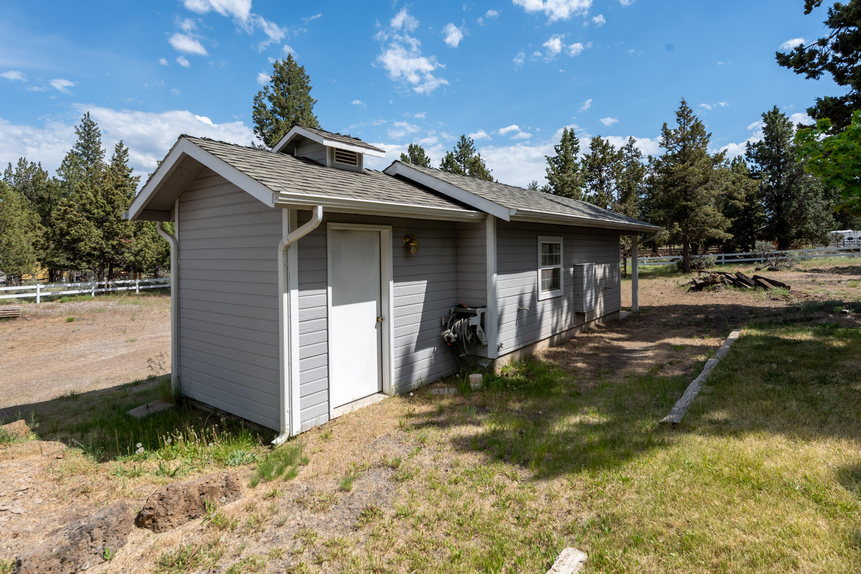 16683 Bitterbrush Lane