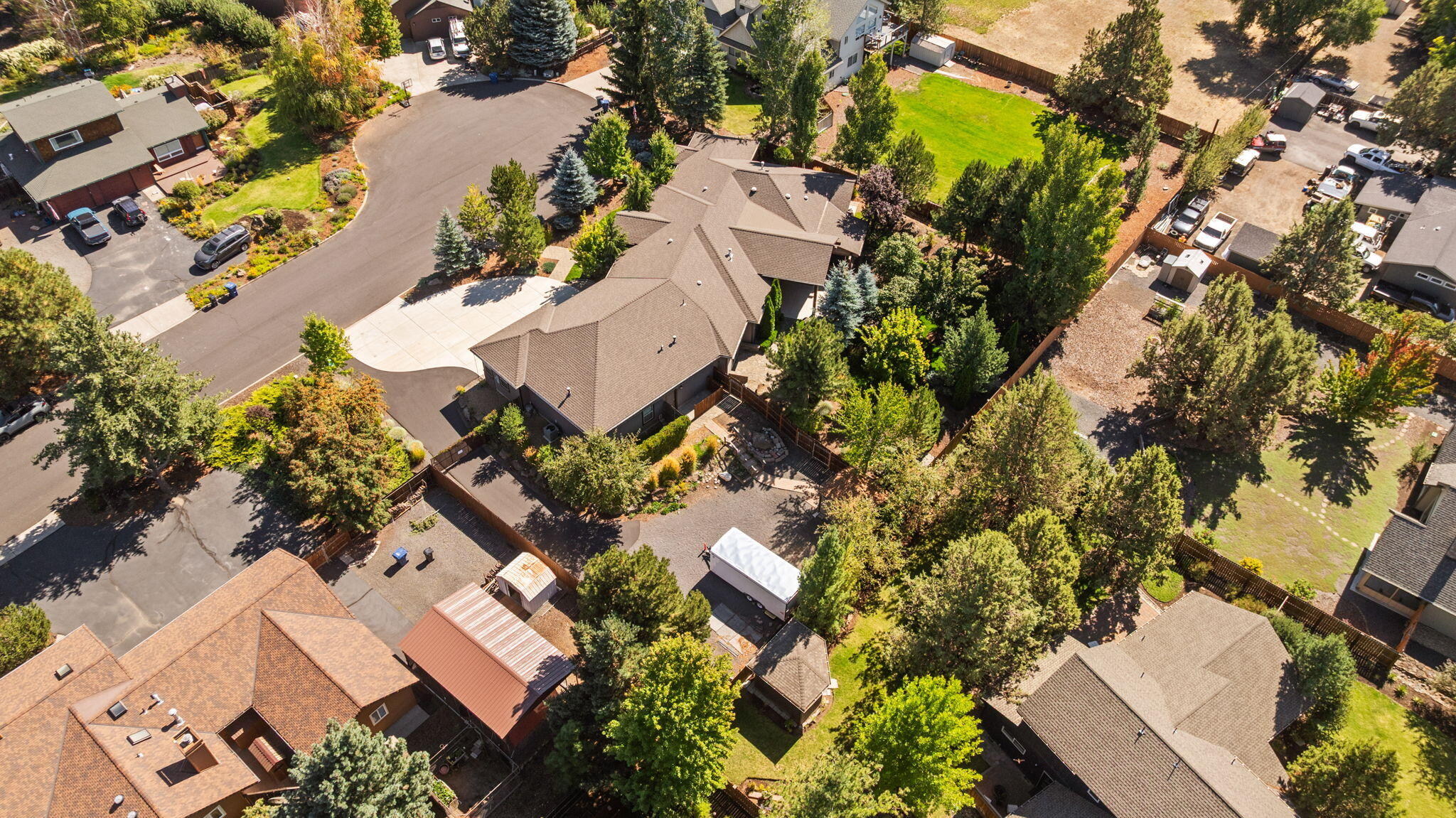 61245 Crescent Court