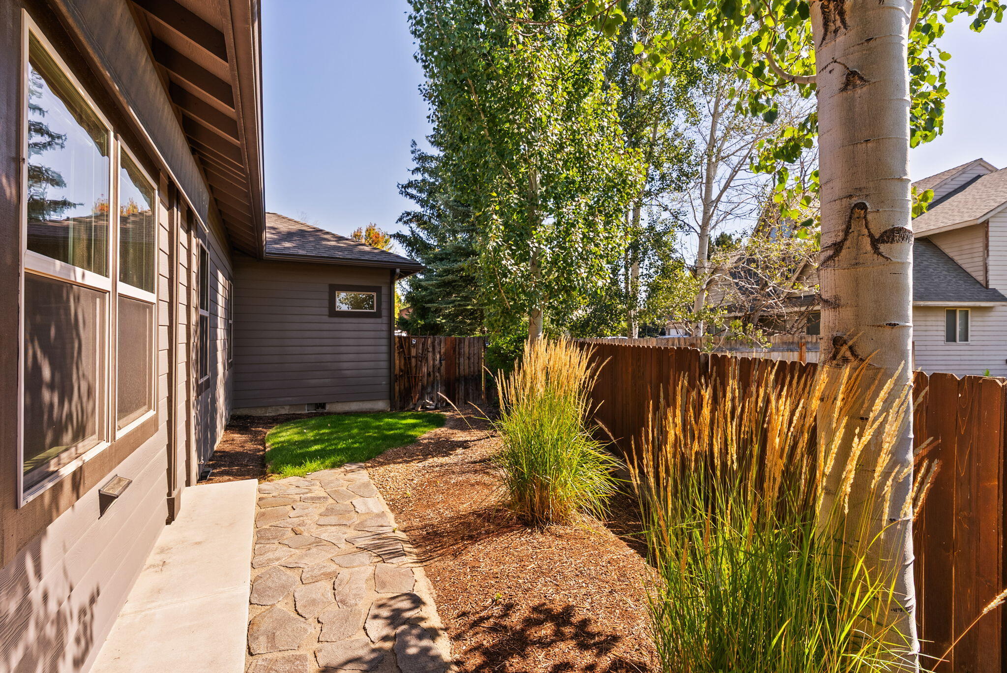 61245 Crescent Court