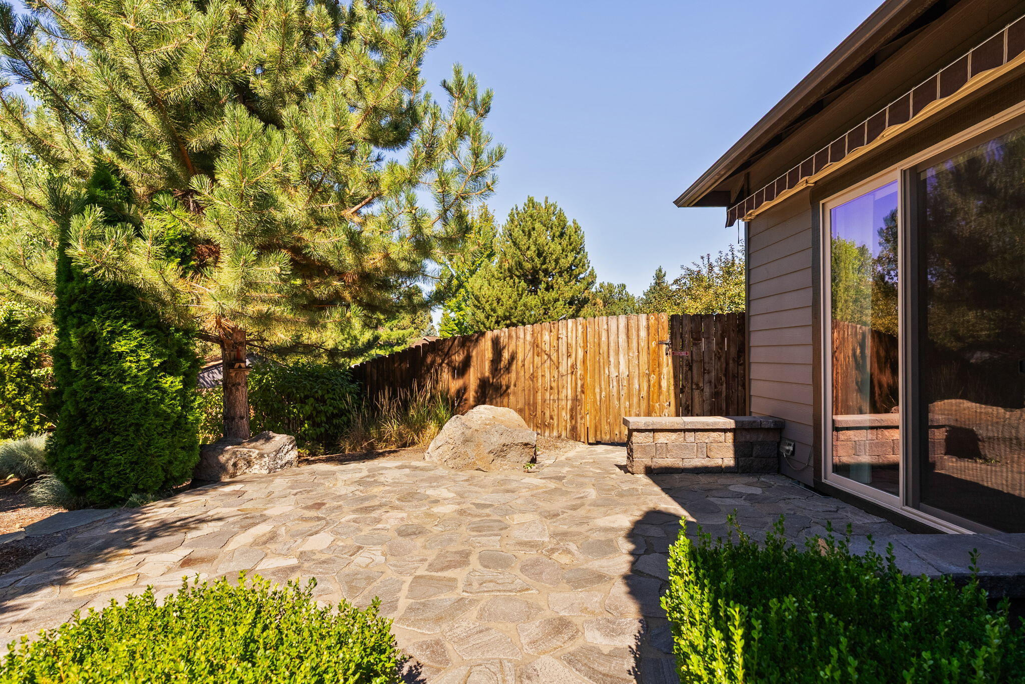 61245 Crescent Court