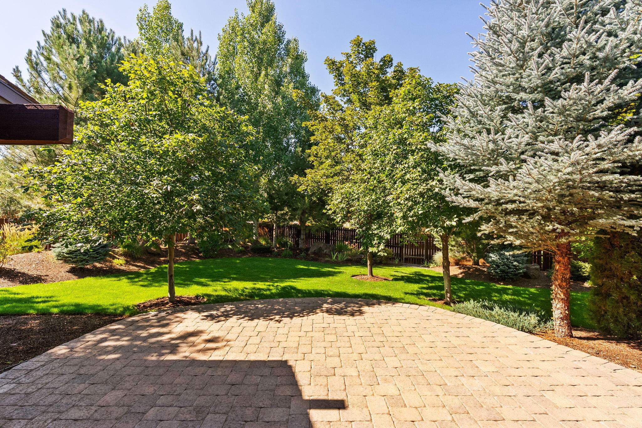 61245 Crescent Court