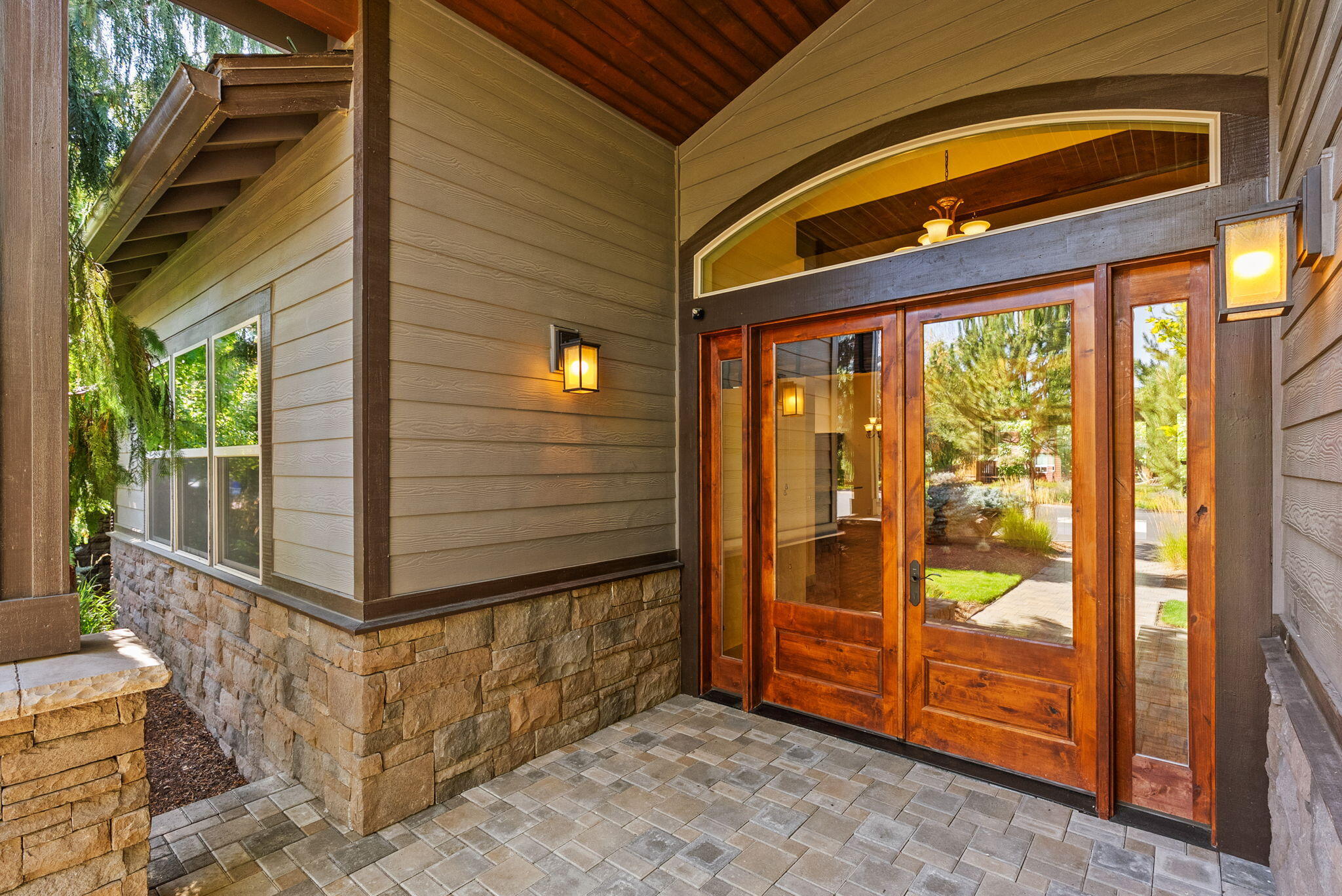 61245 Crescent Court