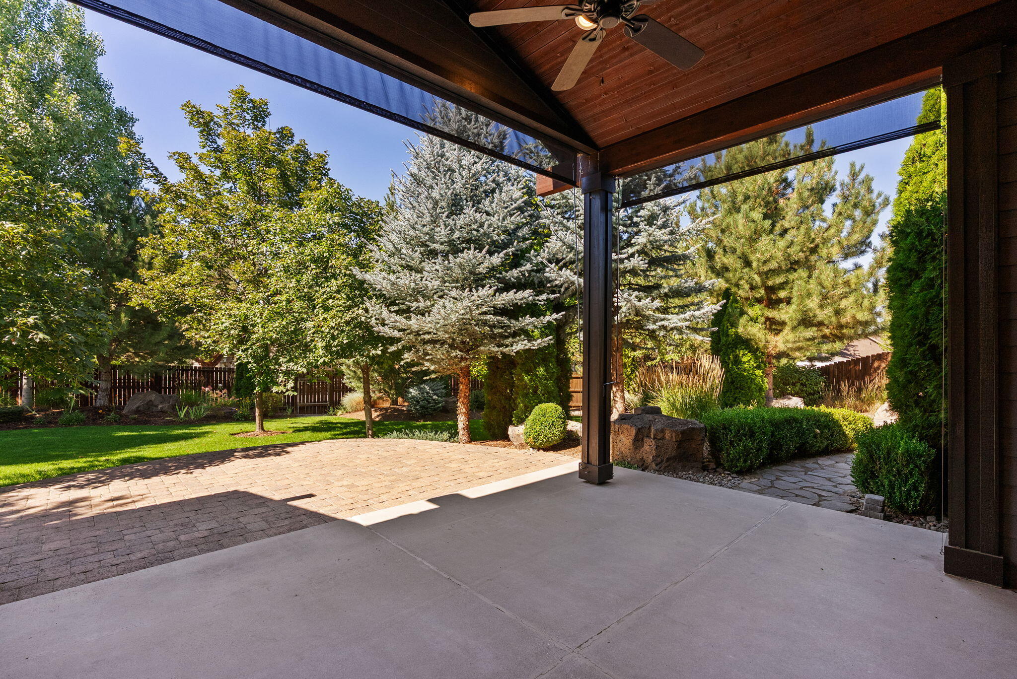 61245 Crescent Court