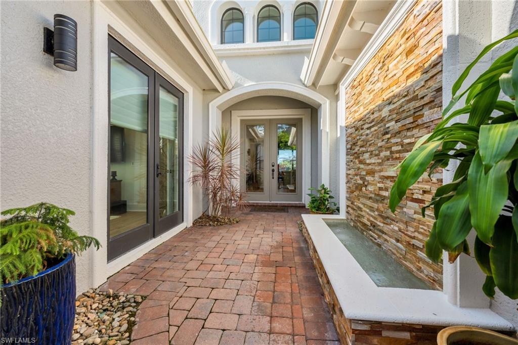 11958 Heather Woods CT