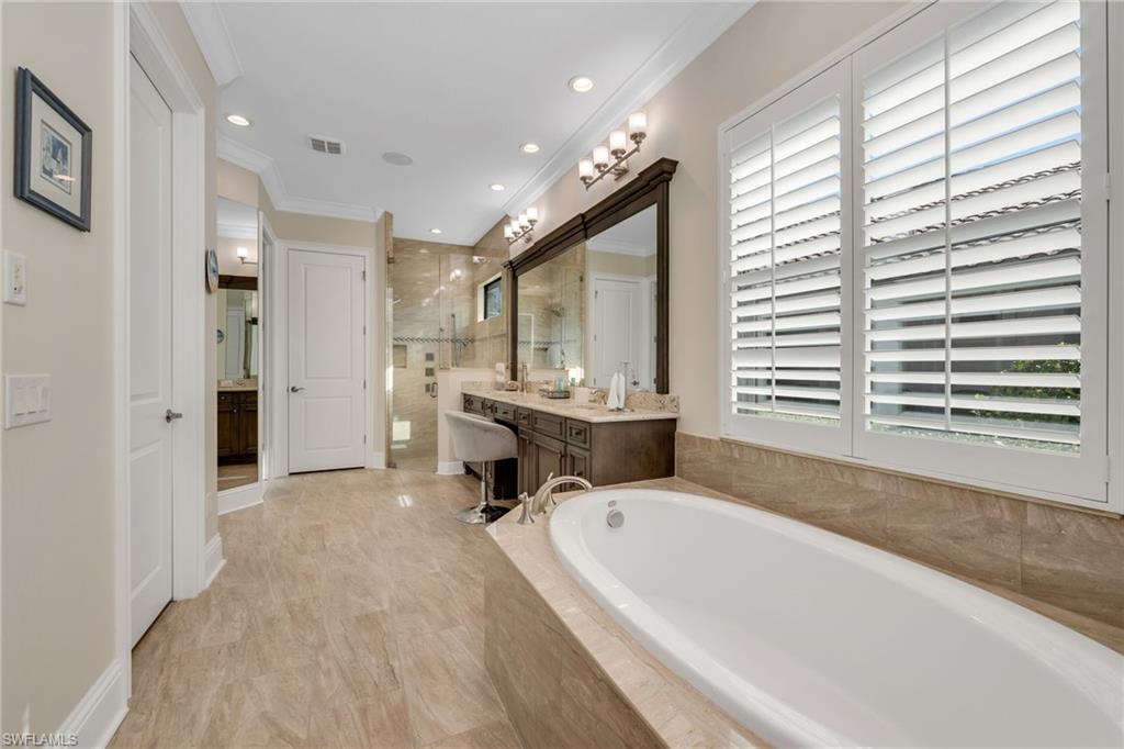 11958 Heather Woods CT