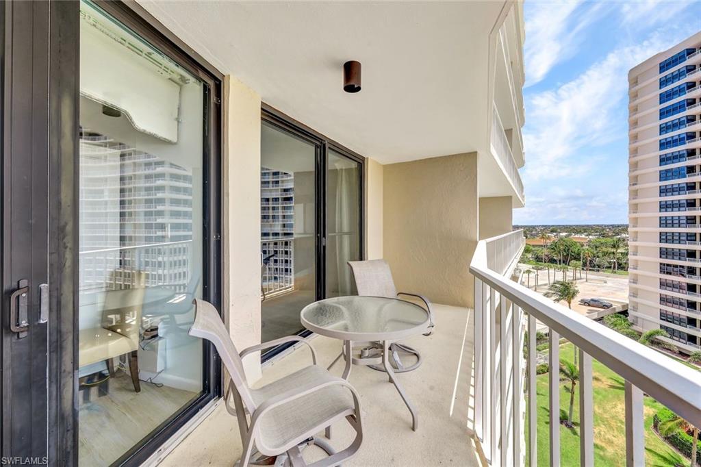 320 Seaview CT # 804 Unit: 2-804