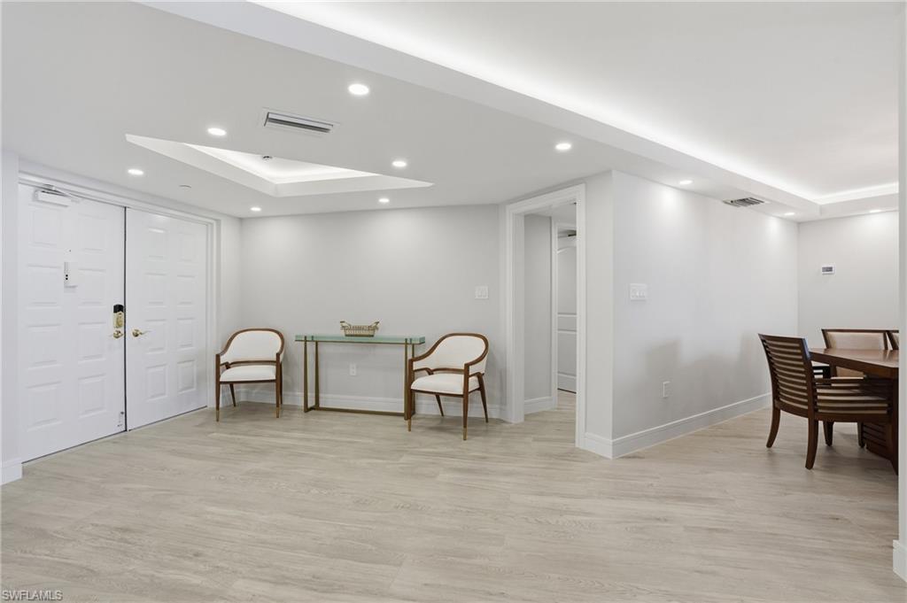 840 Collier BLVD 904