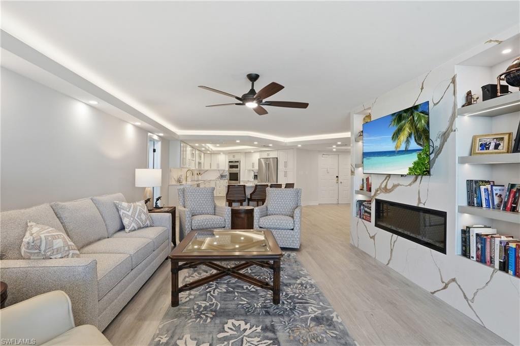 840 Collier BLVD 904