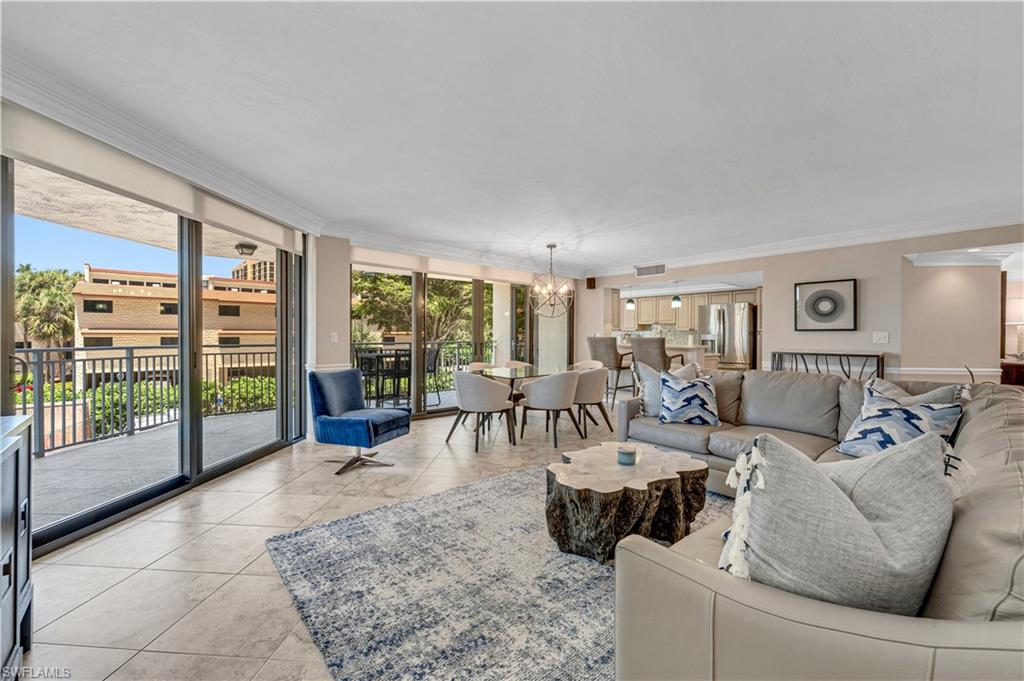 520 Collier BLVD 206